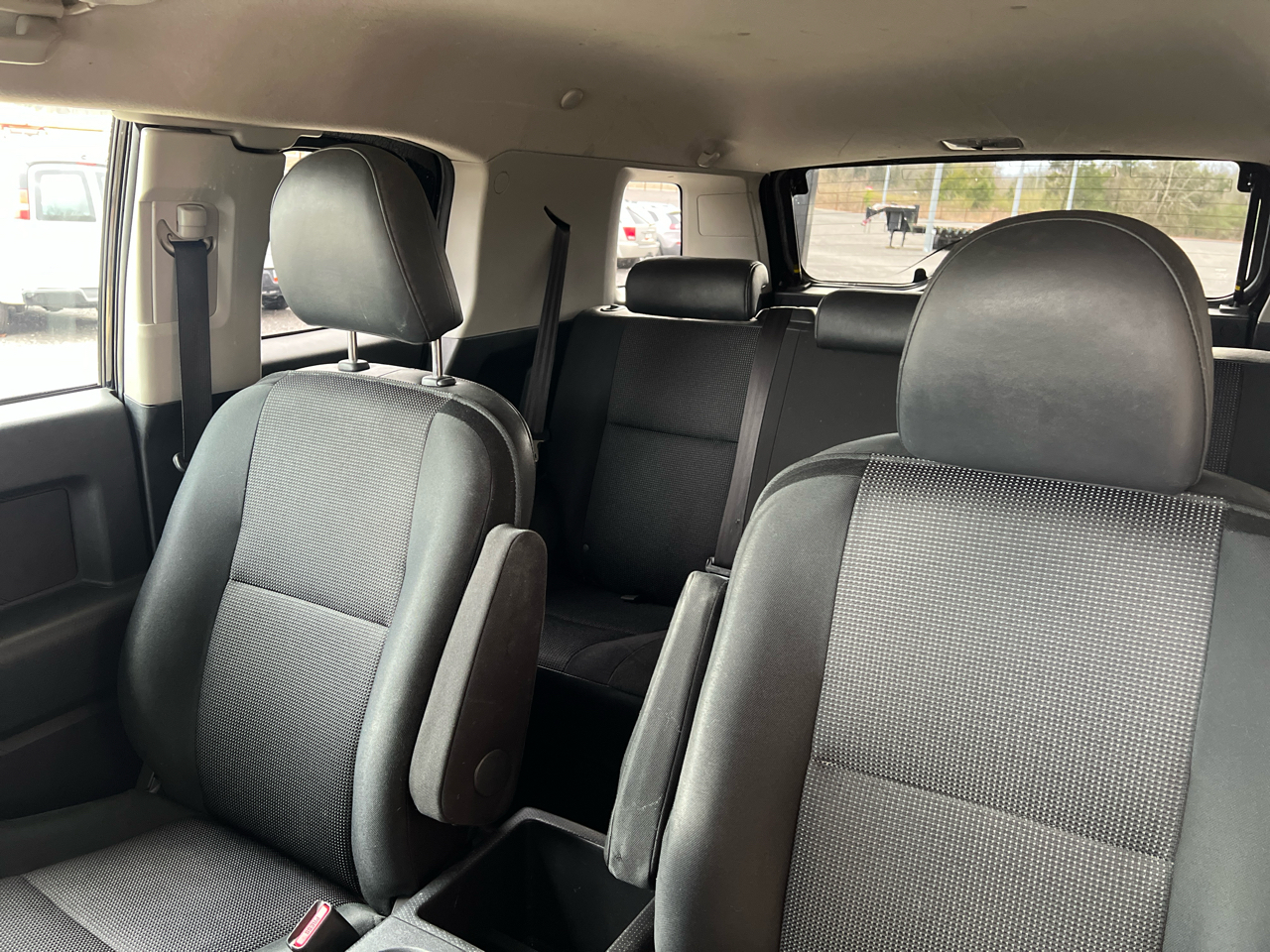 Toyota FJ Cruiser  2010