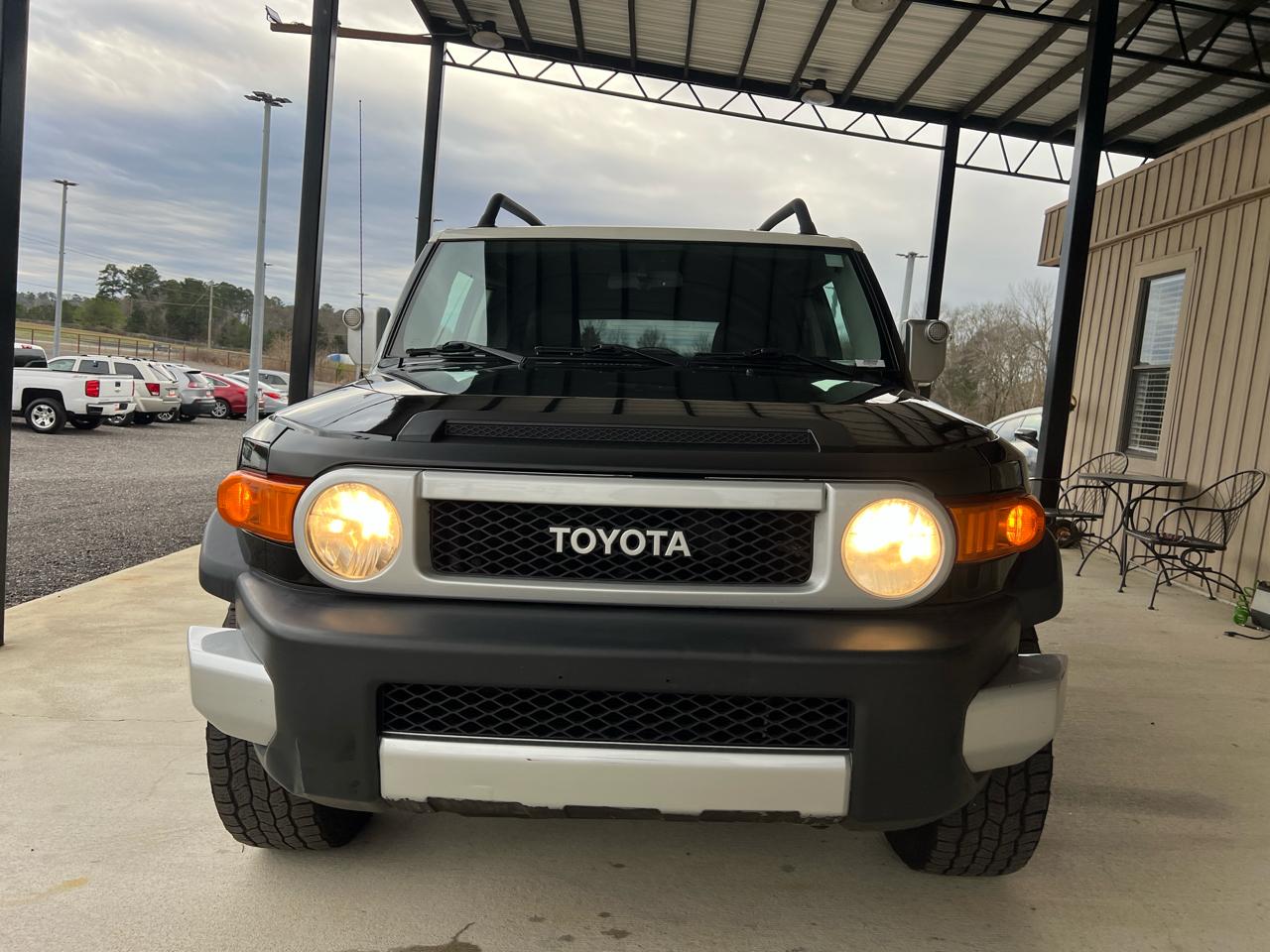 Toyota FJ Cruiser  2010