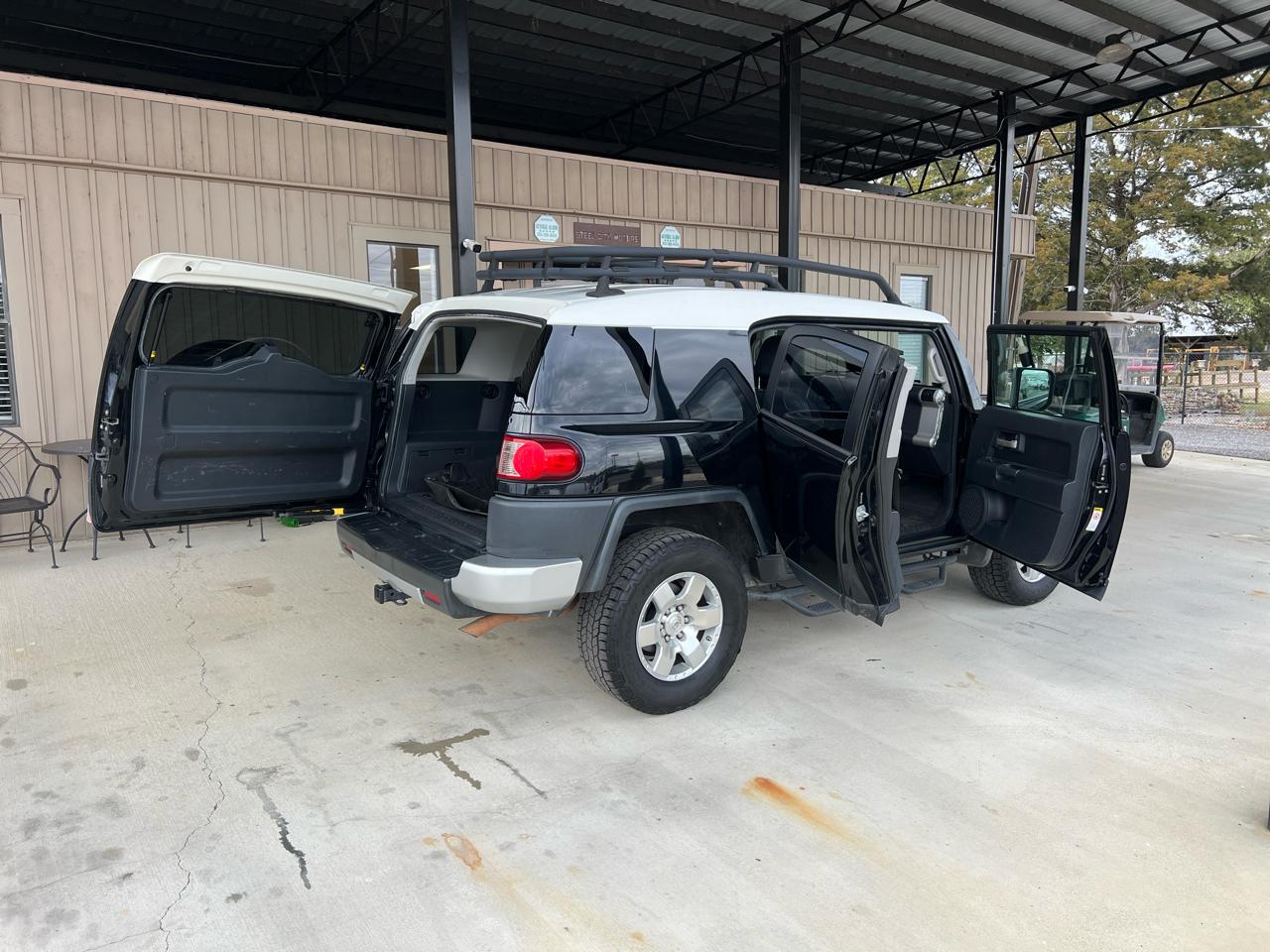 Toyota FJ Cruiser  2010