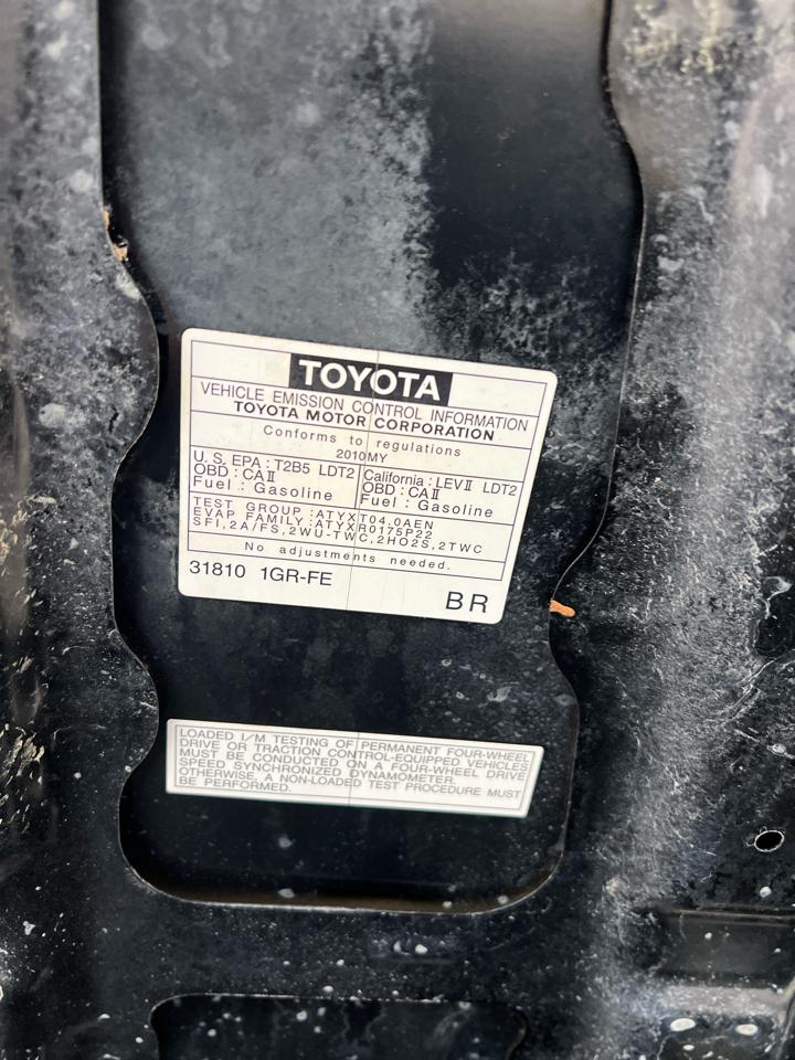 Toyota FJ Cruiser  2010