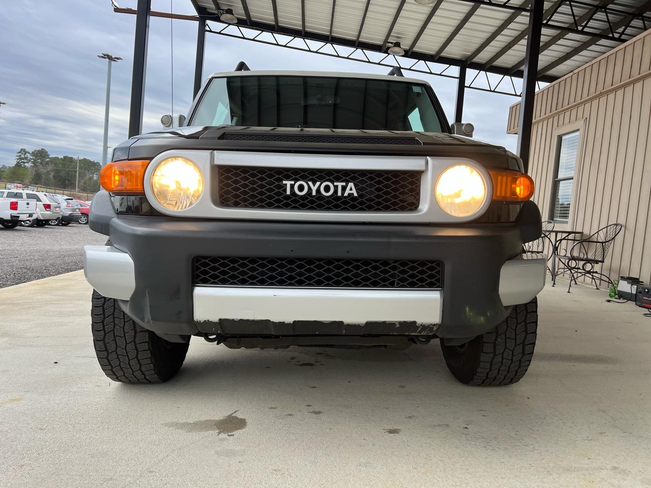 Toyota FJ Cruiser  2010