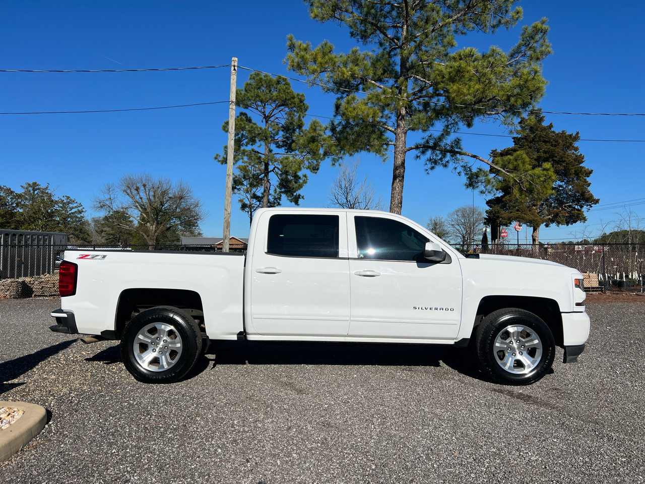 Chevrolet Silverado 1500  2017