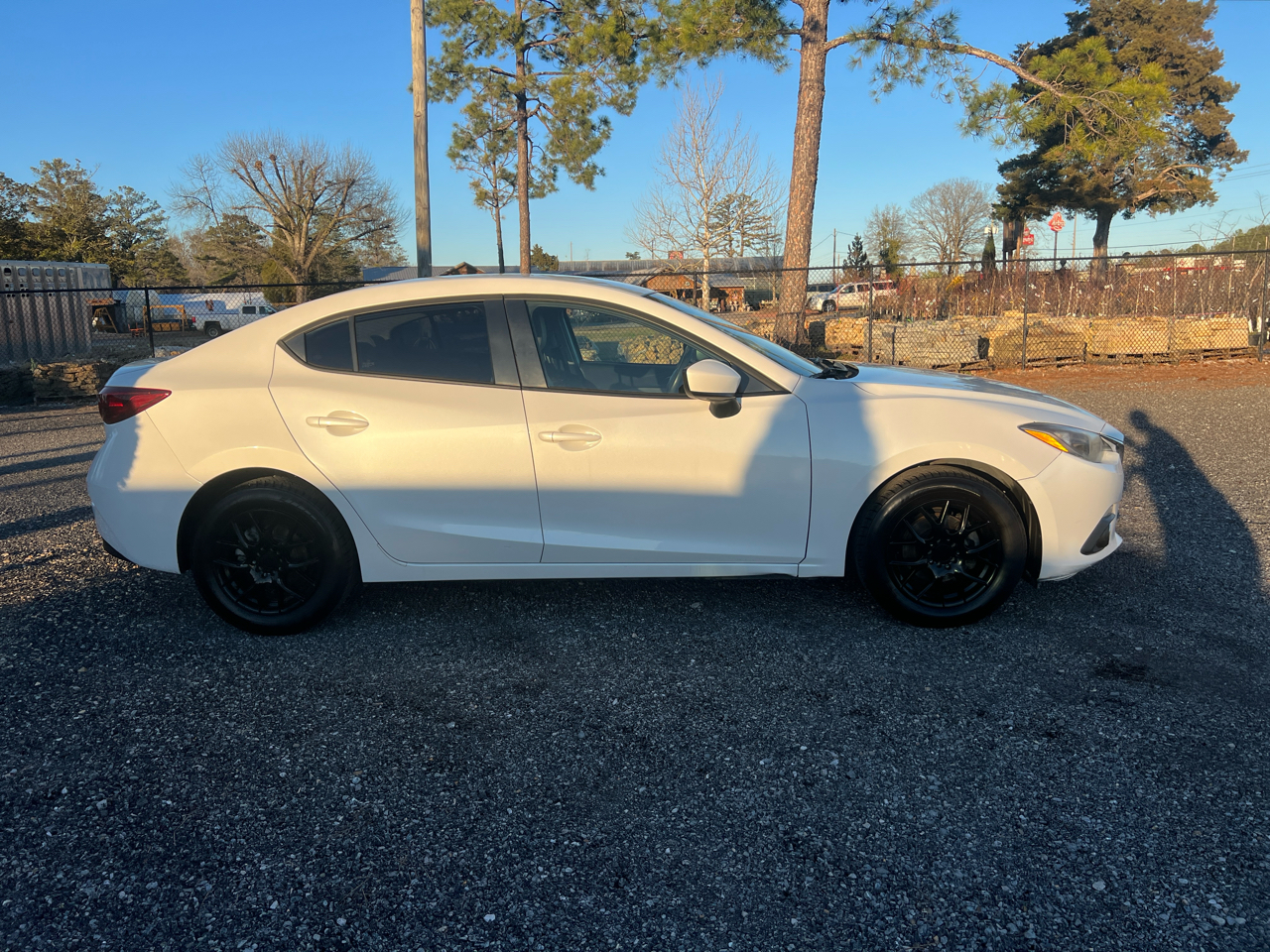 Mazda MAZDA3  2015