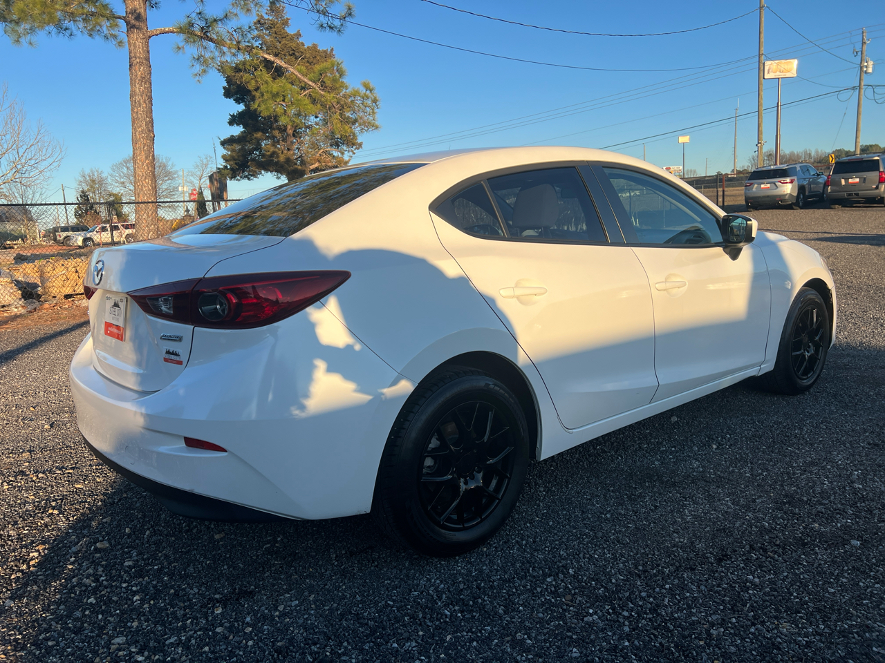 Mazda MAZDA3  2015