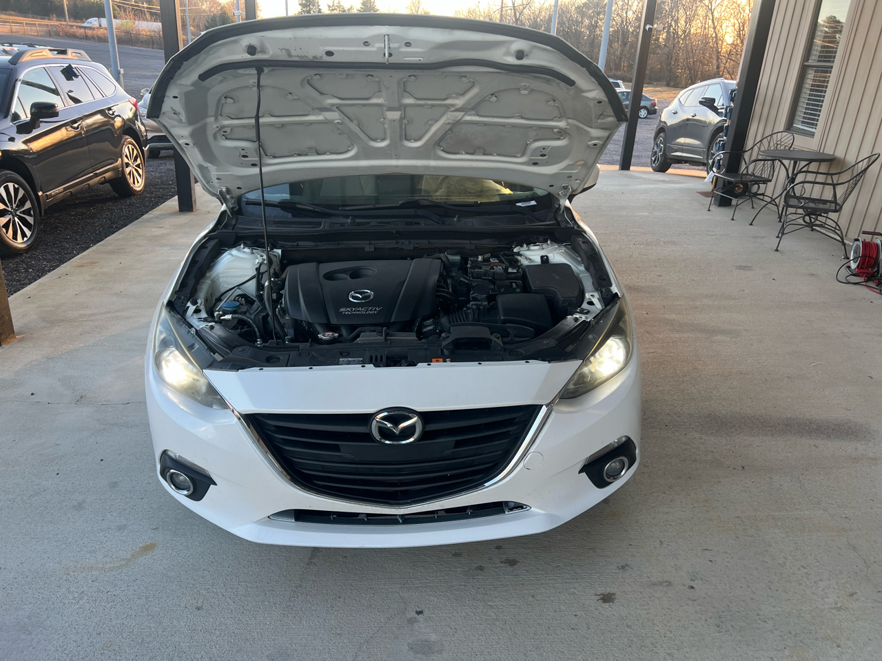 Mazda MAZDA3  2015