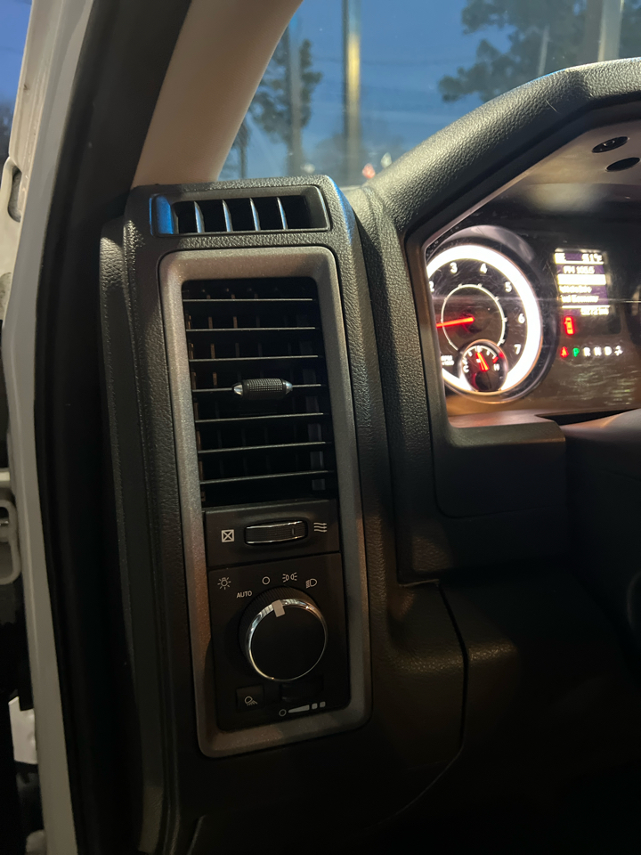 RAM 1500 Classic  2023