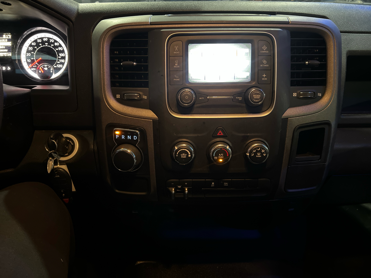 RAM 1500 Classic  2023