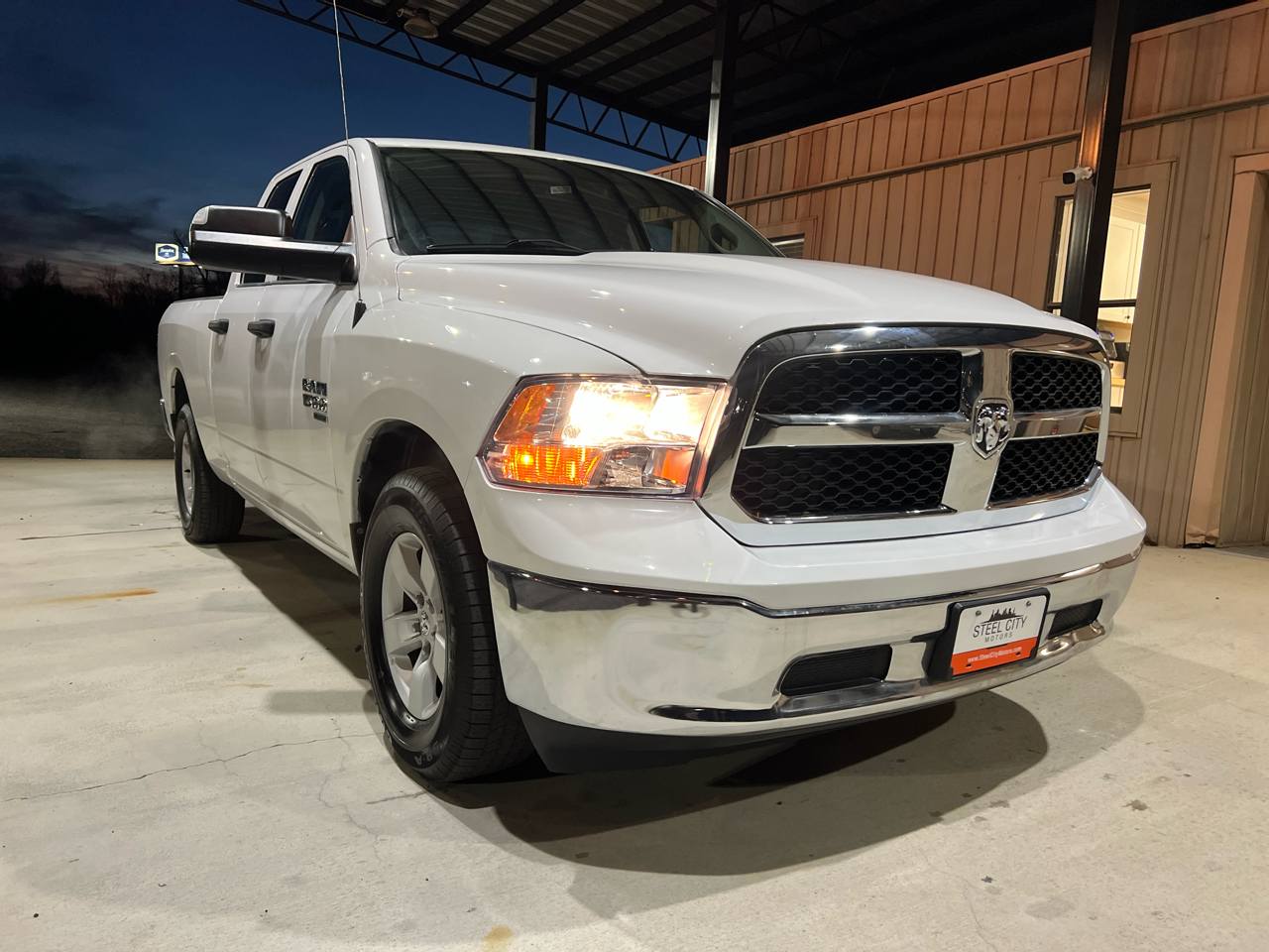 RAM 1500 Classic  2023