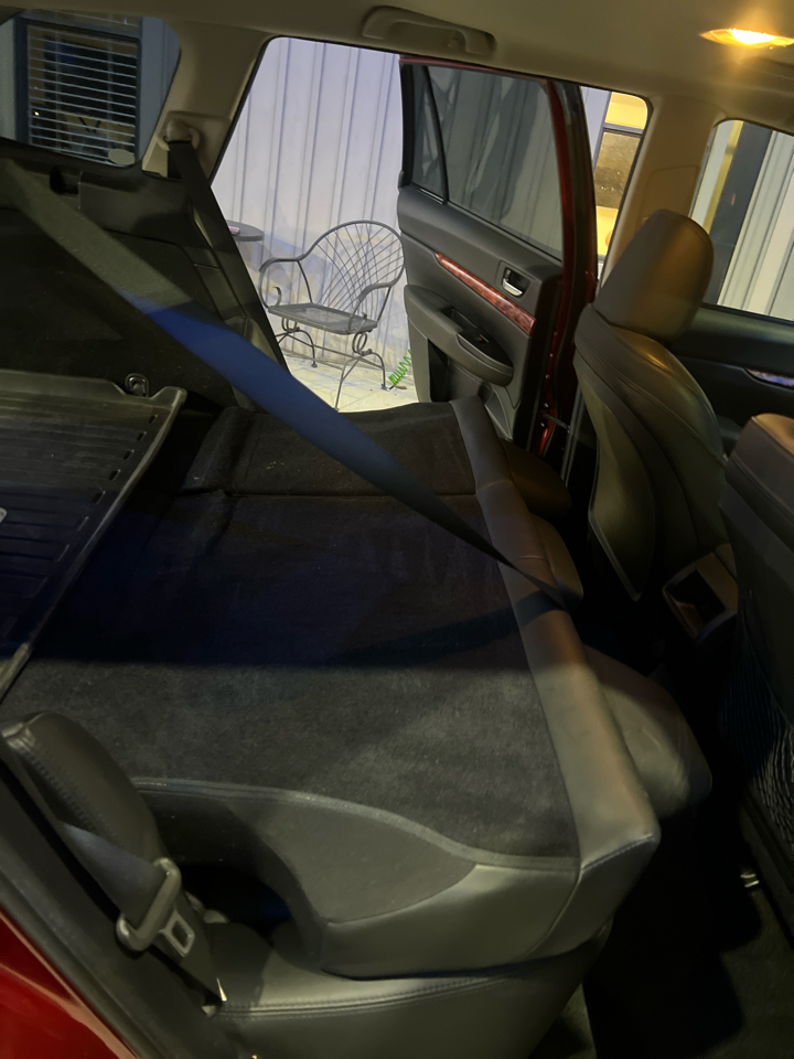 Subaru Outback  2012