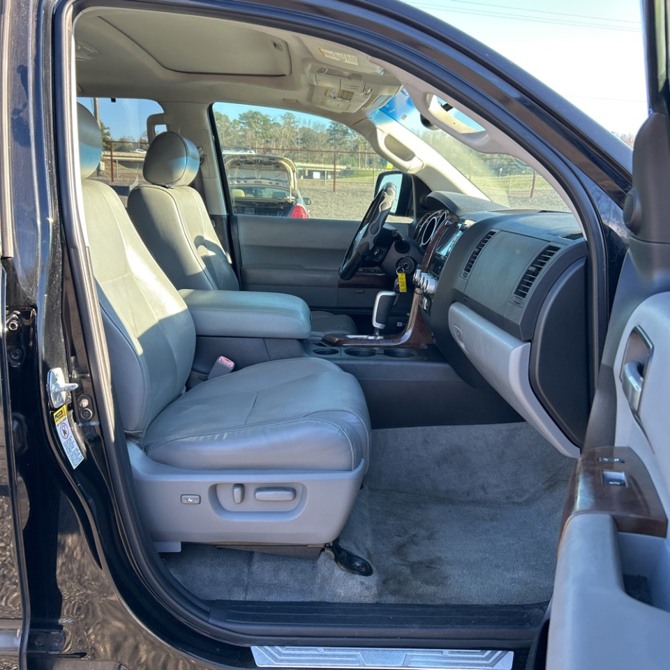 Toyota Sequoia Platinum 2008