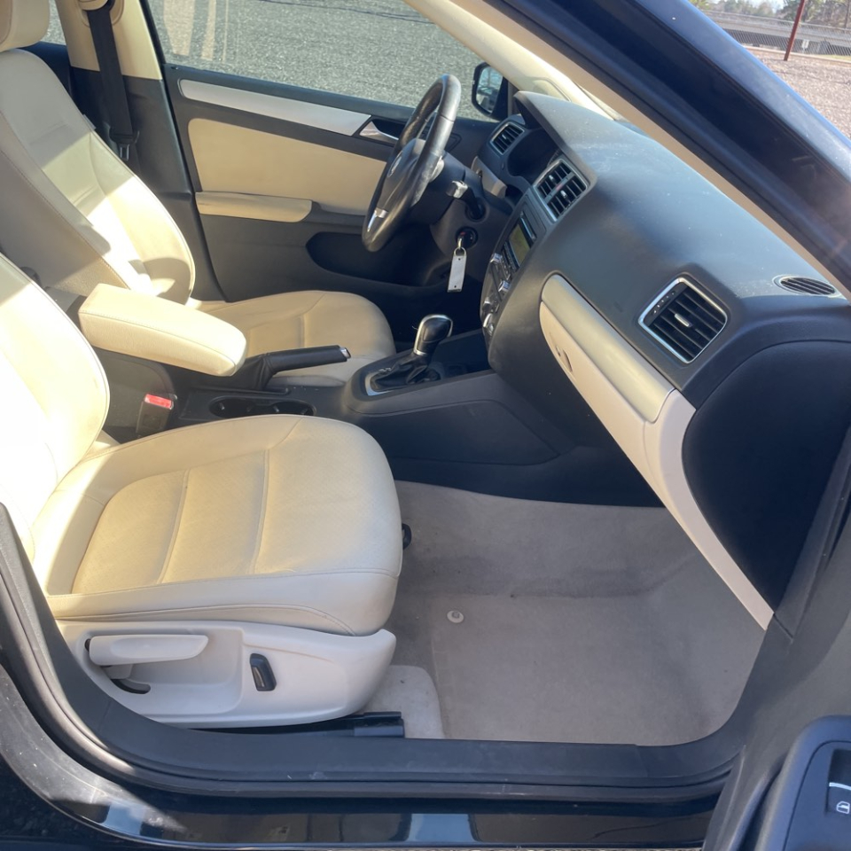 Volkswagen Jetta SE 2013