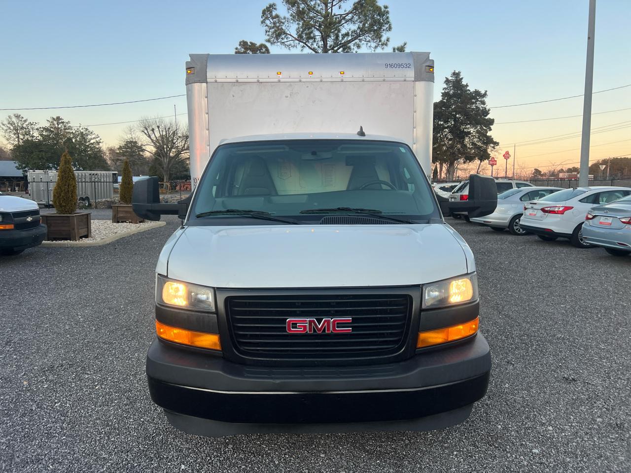 GMC Savana 3500 2018
