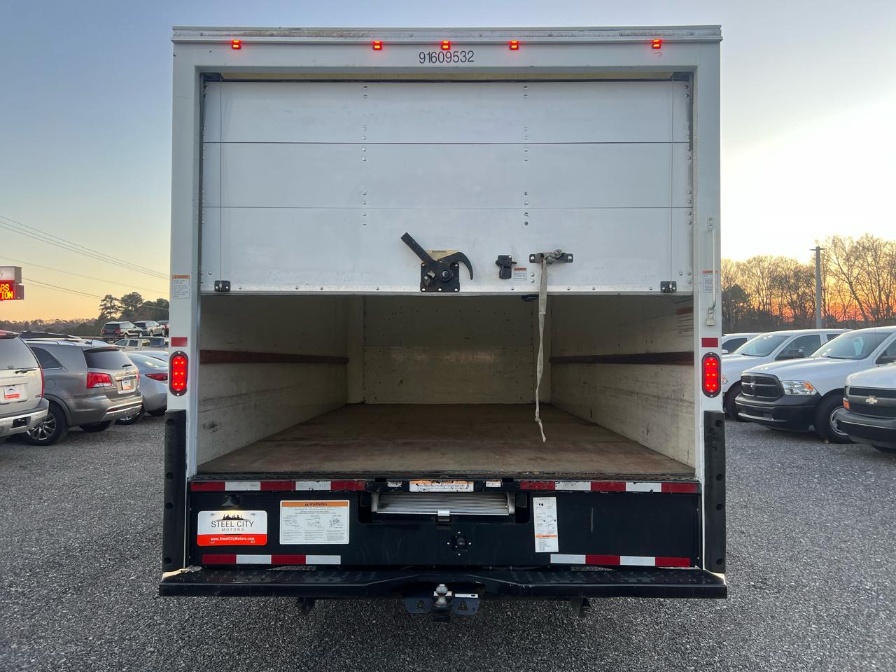 GMC Savana 3500 2018