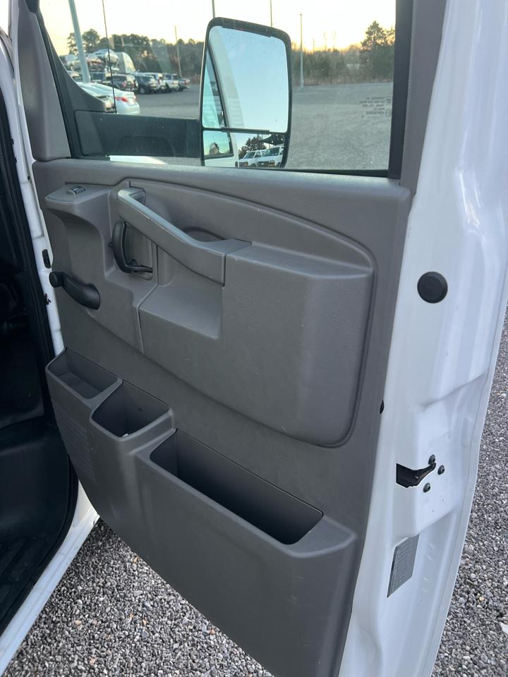 GMC Savana 3500 2018