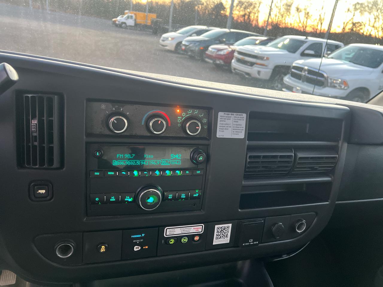 GMC Savana 3500 2018