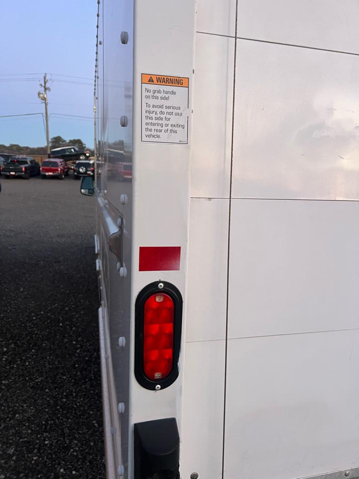 GMC Savana 3500 2018