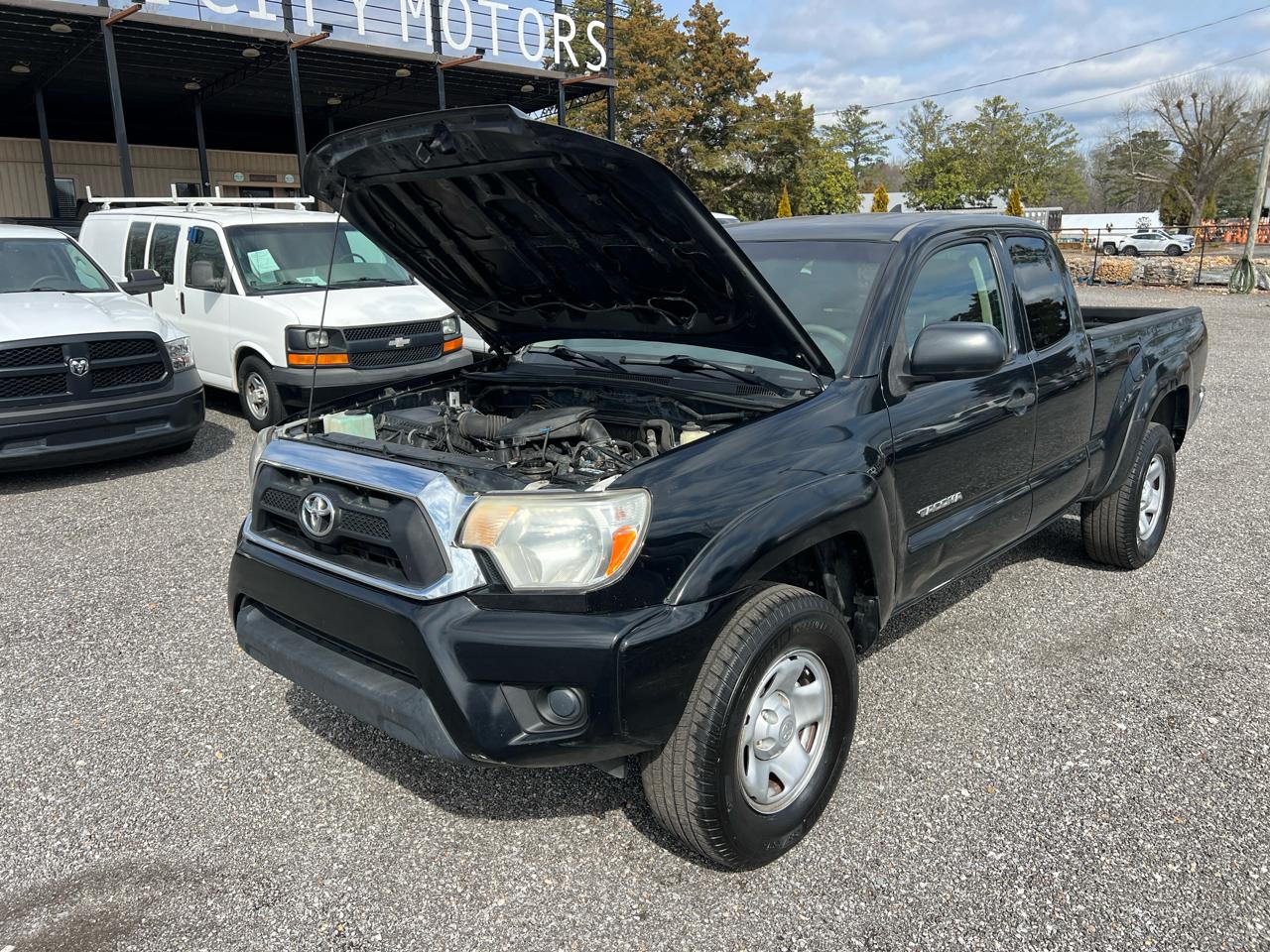 Toyota Tacoma  2014