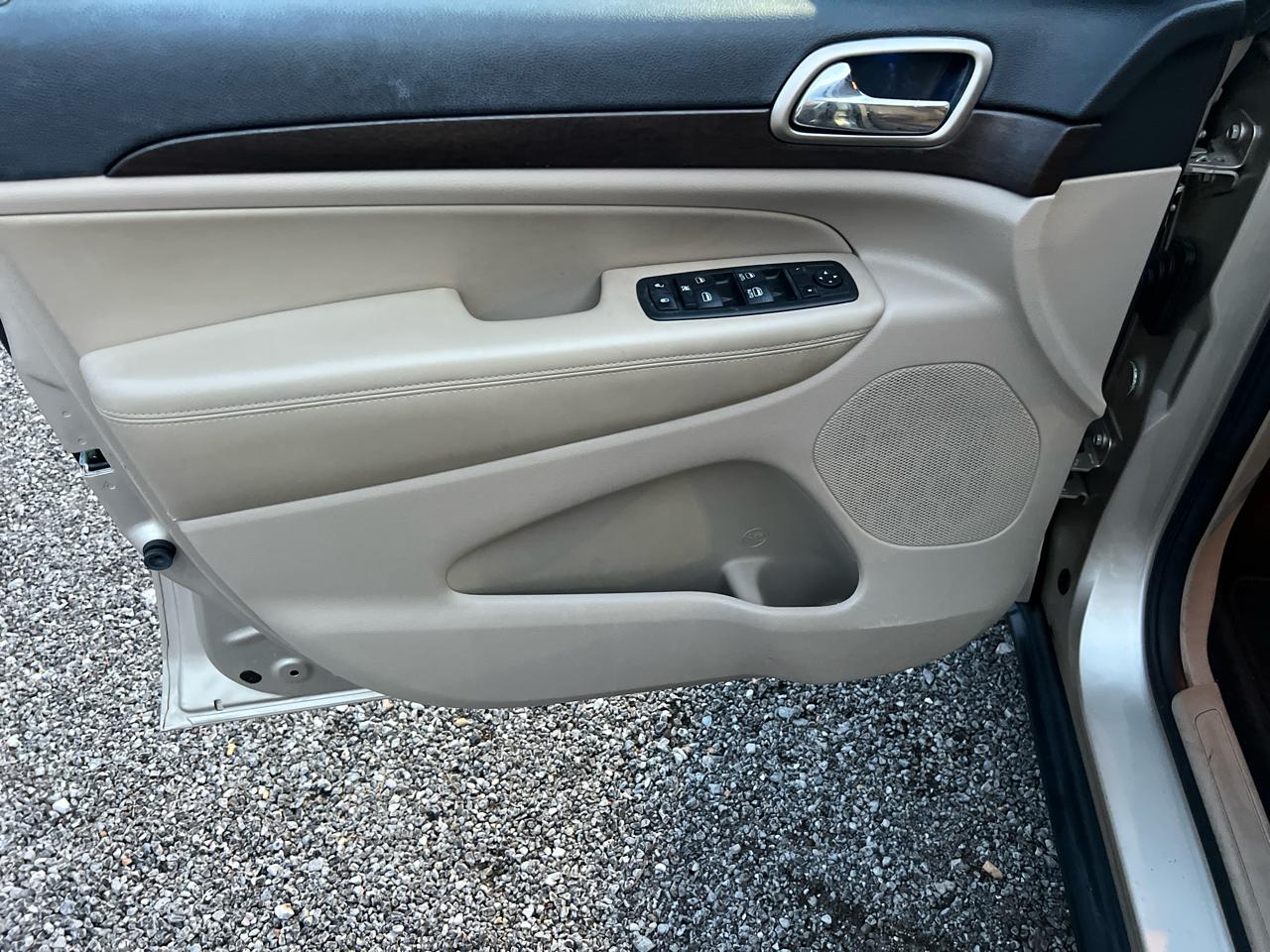 Jeep Grand Cherokee  2014