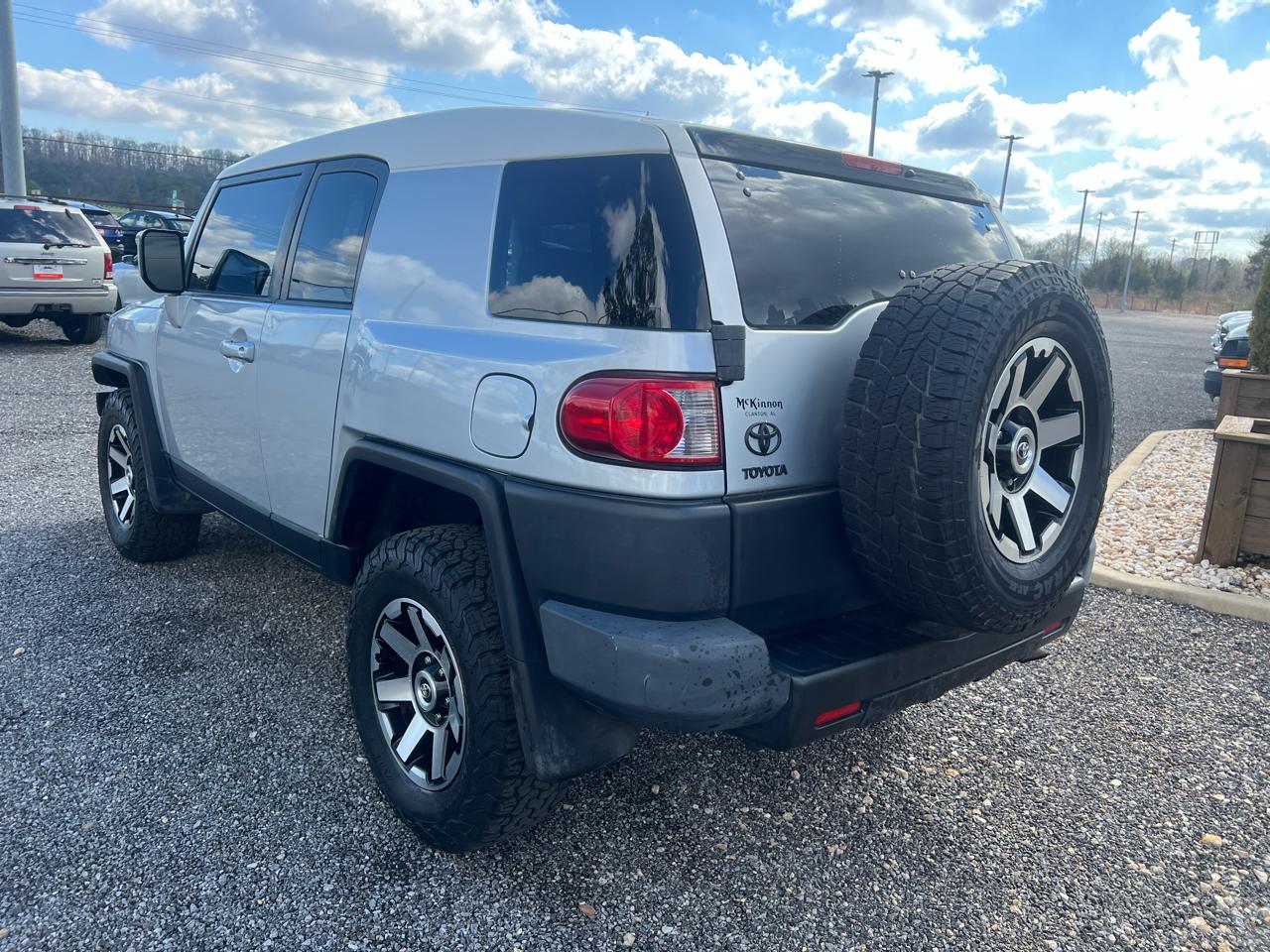 Toyota FJ Cruiser  2007