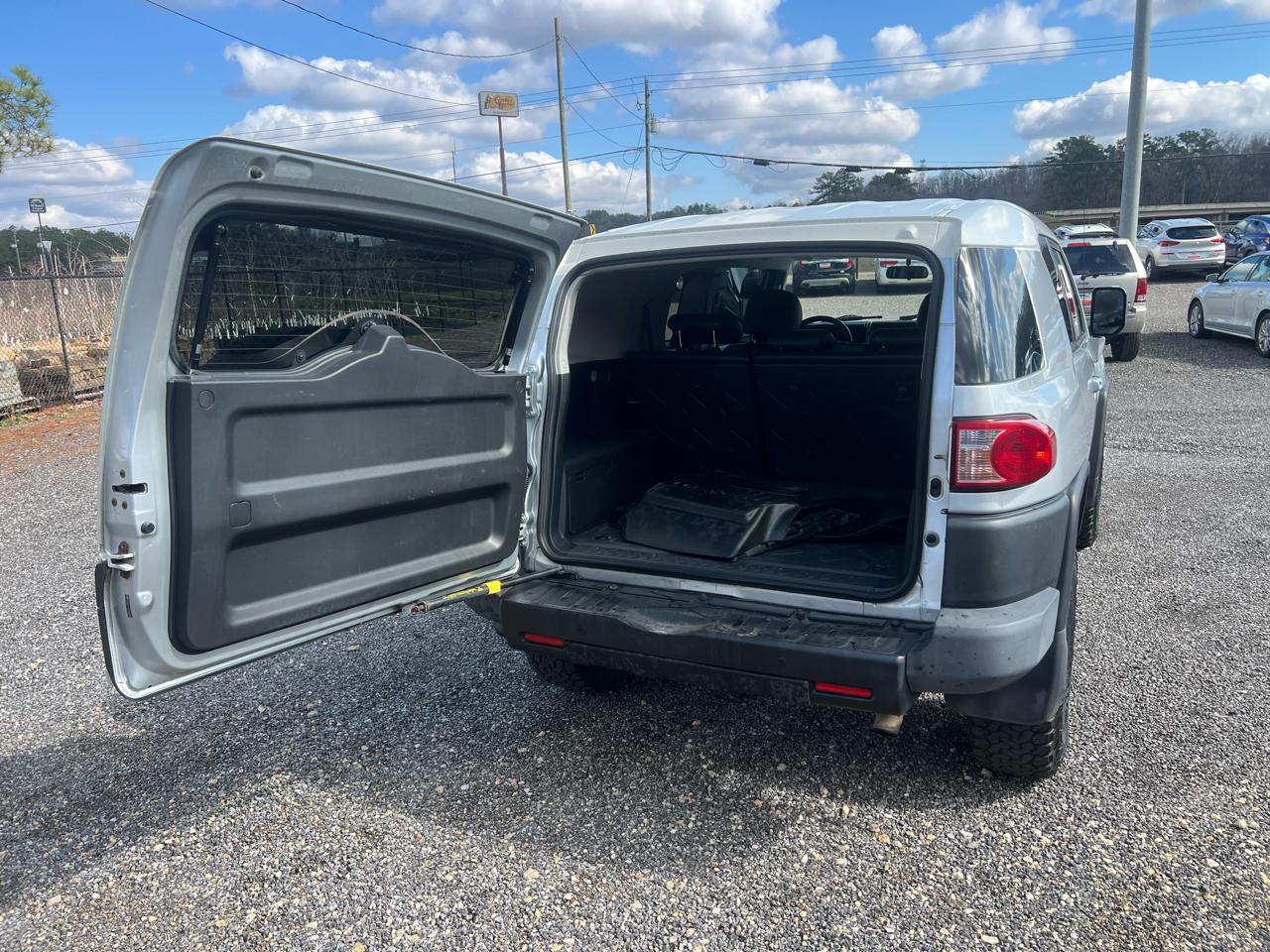 Toyota FJ Cruiser  2007