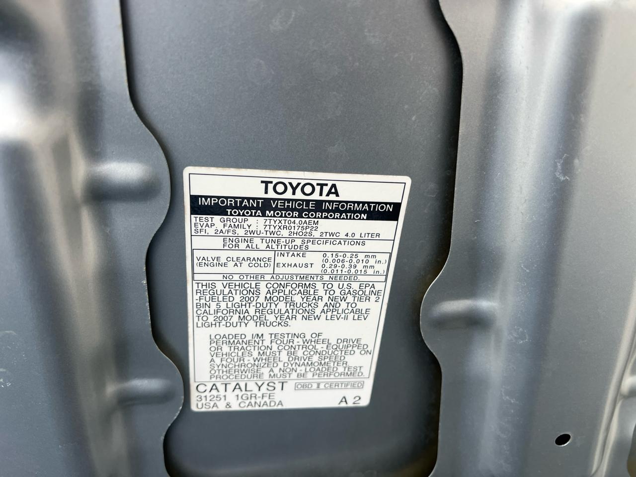 Toyota FJ Cruiser  2007