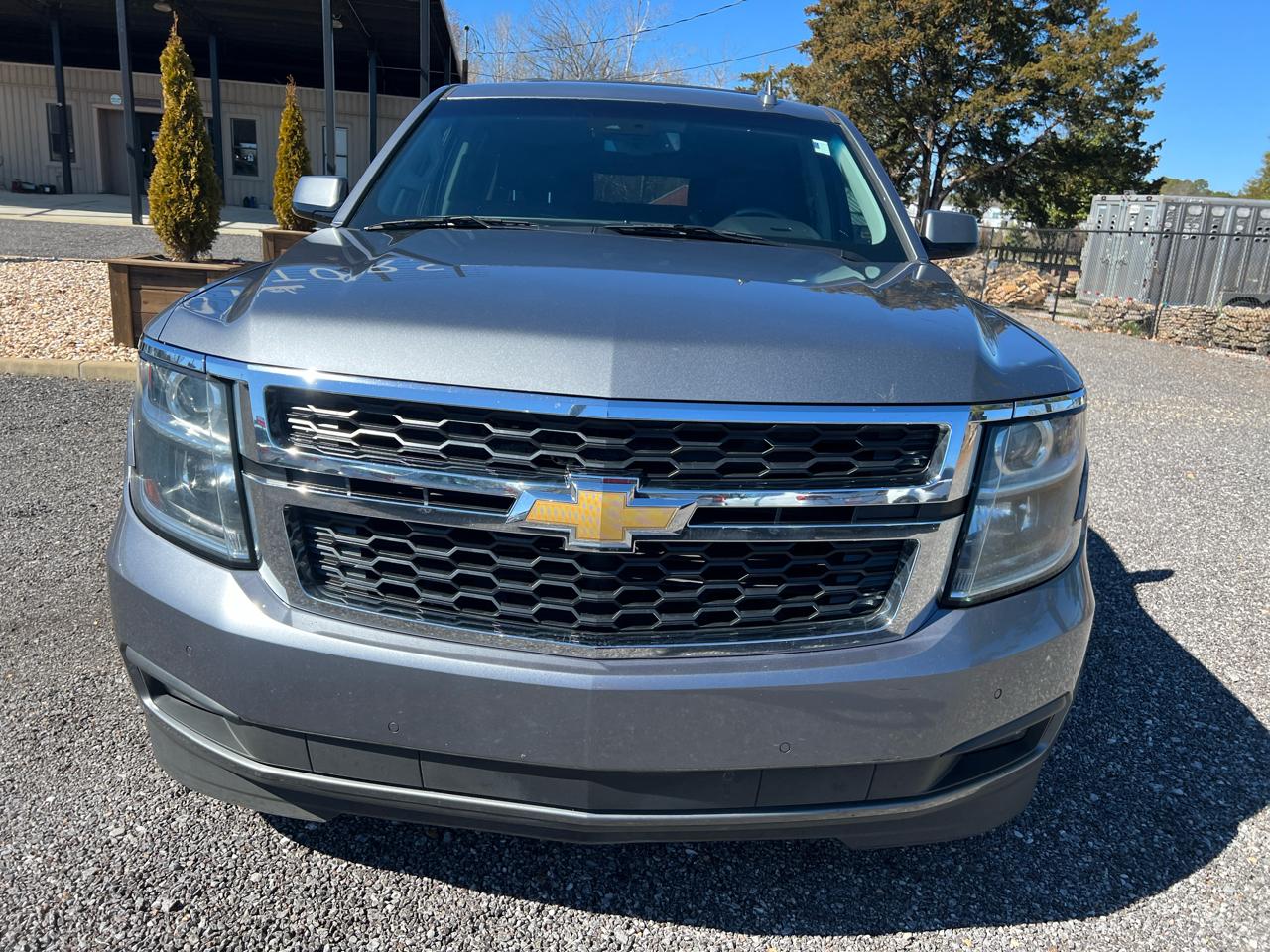 Chevrolet Suburban  2018