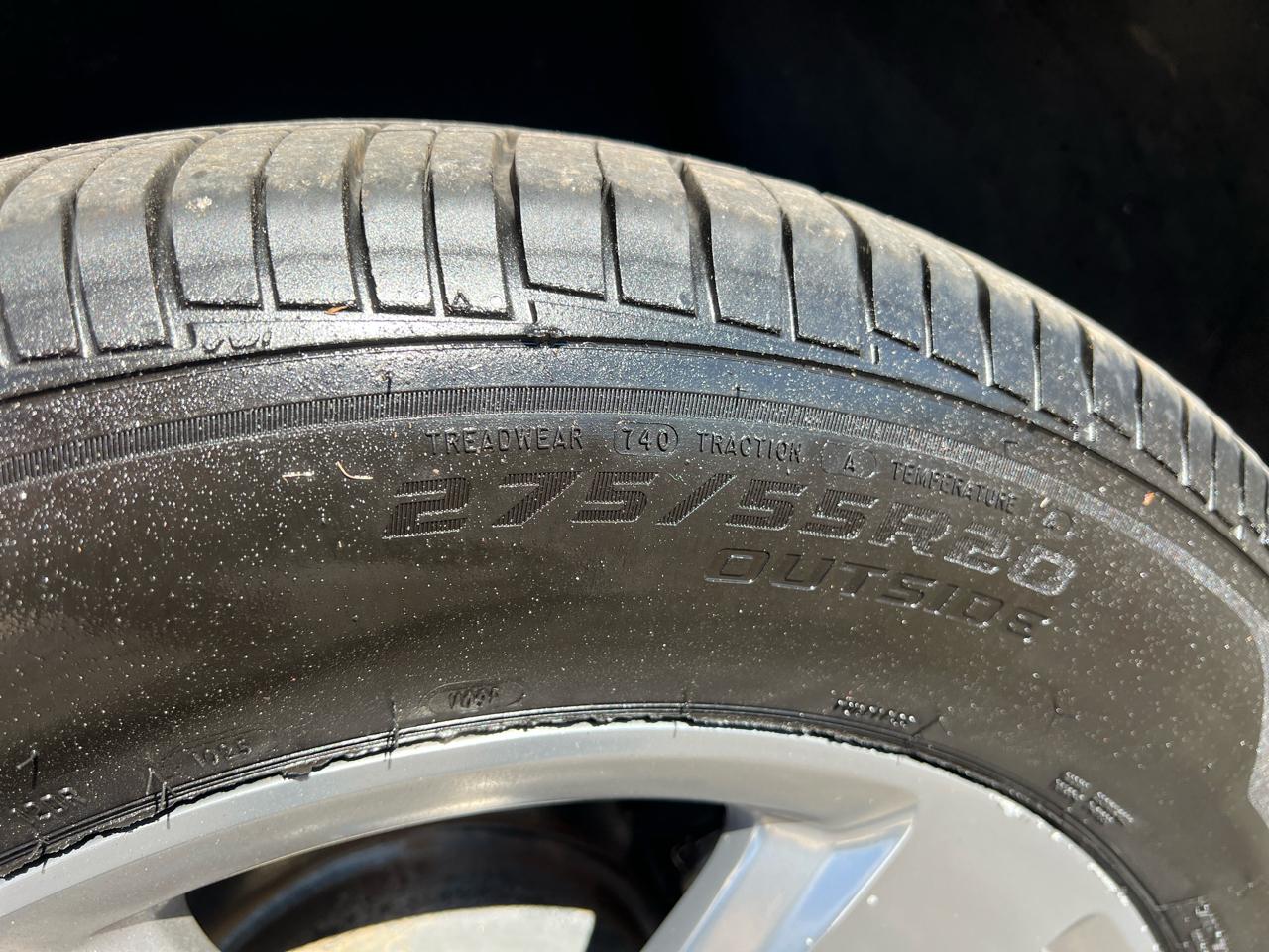 Chevrolet Suburban  2018