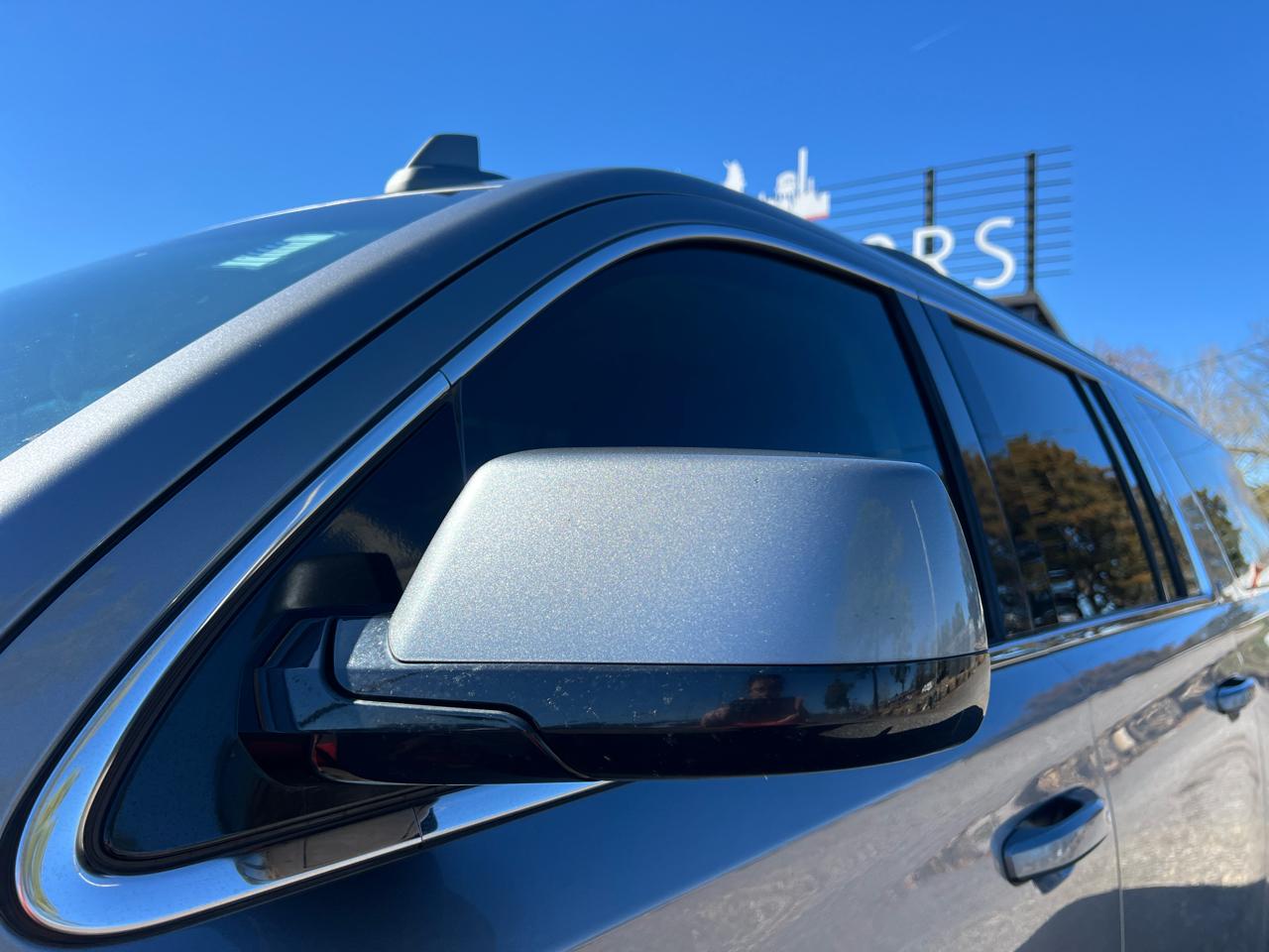 Chevrolet Suburban  2018