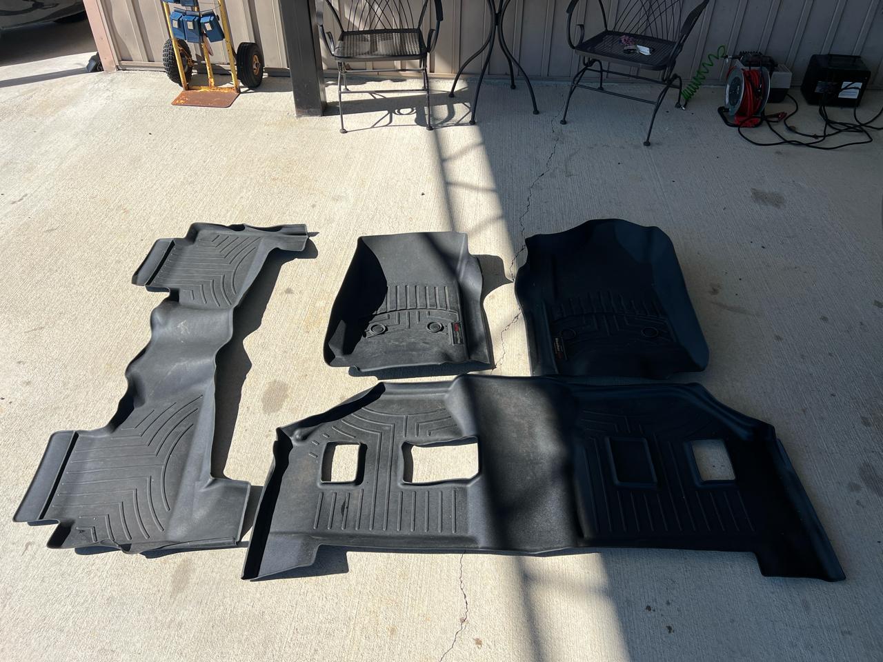 Chevrolet Suburban  2018