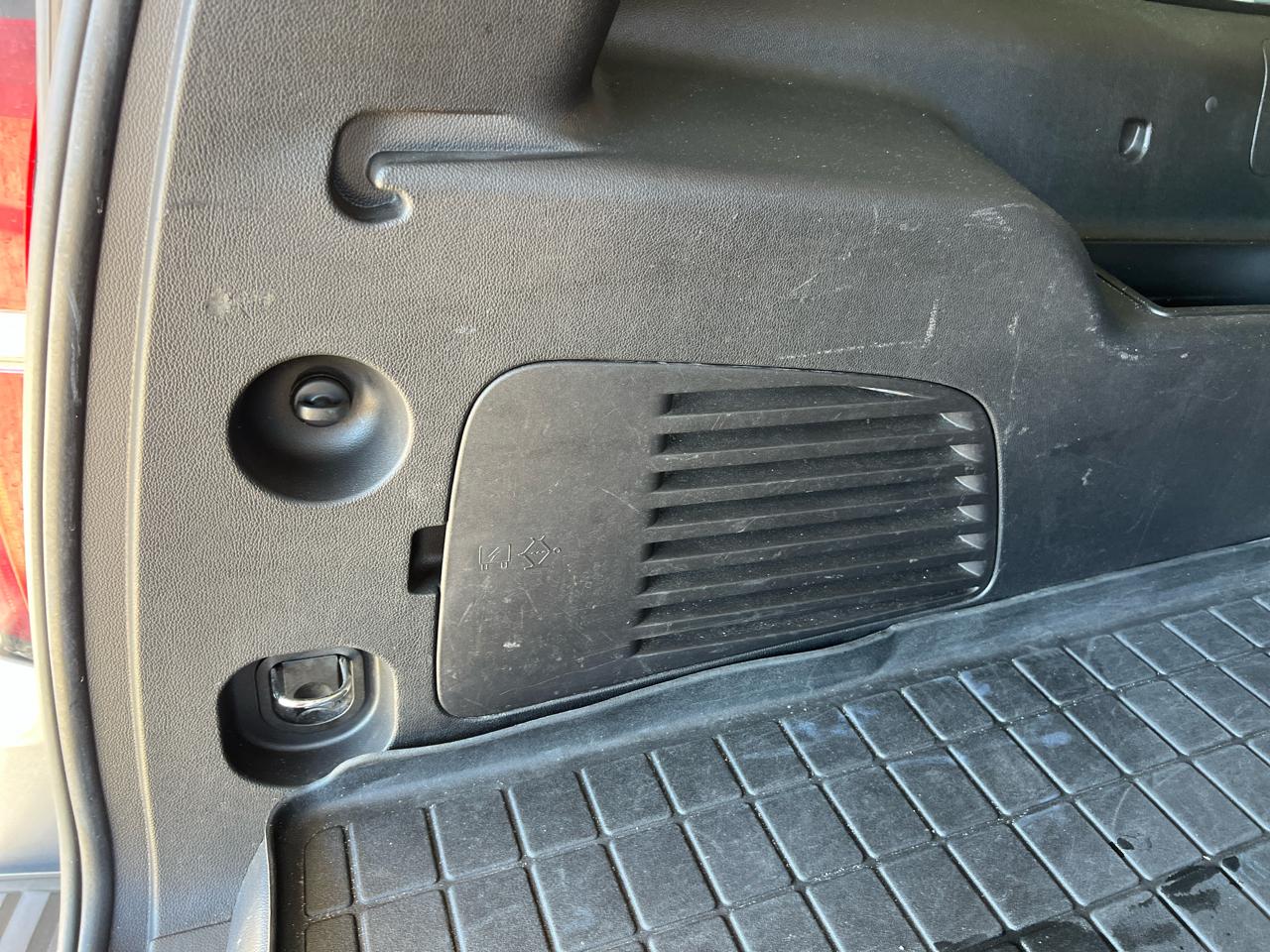 Chevrolet Suburban  2018