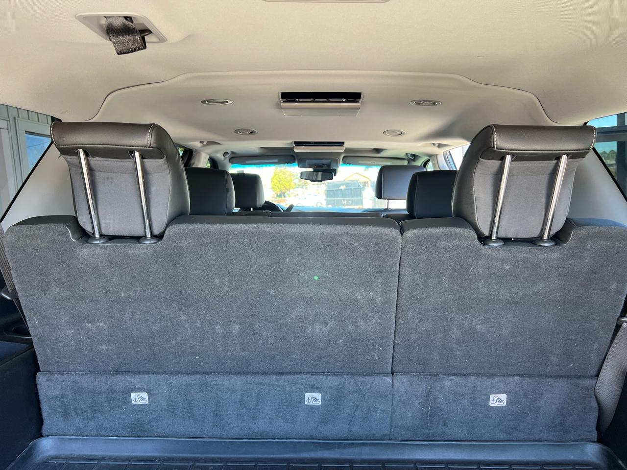 Chevrolet Suburban  2018