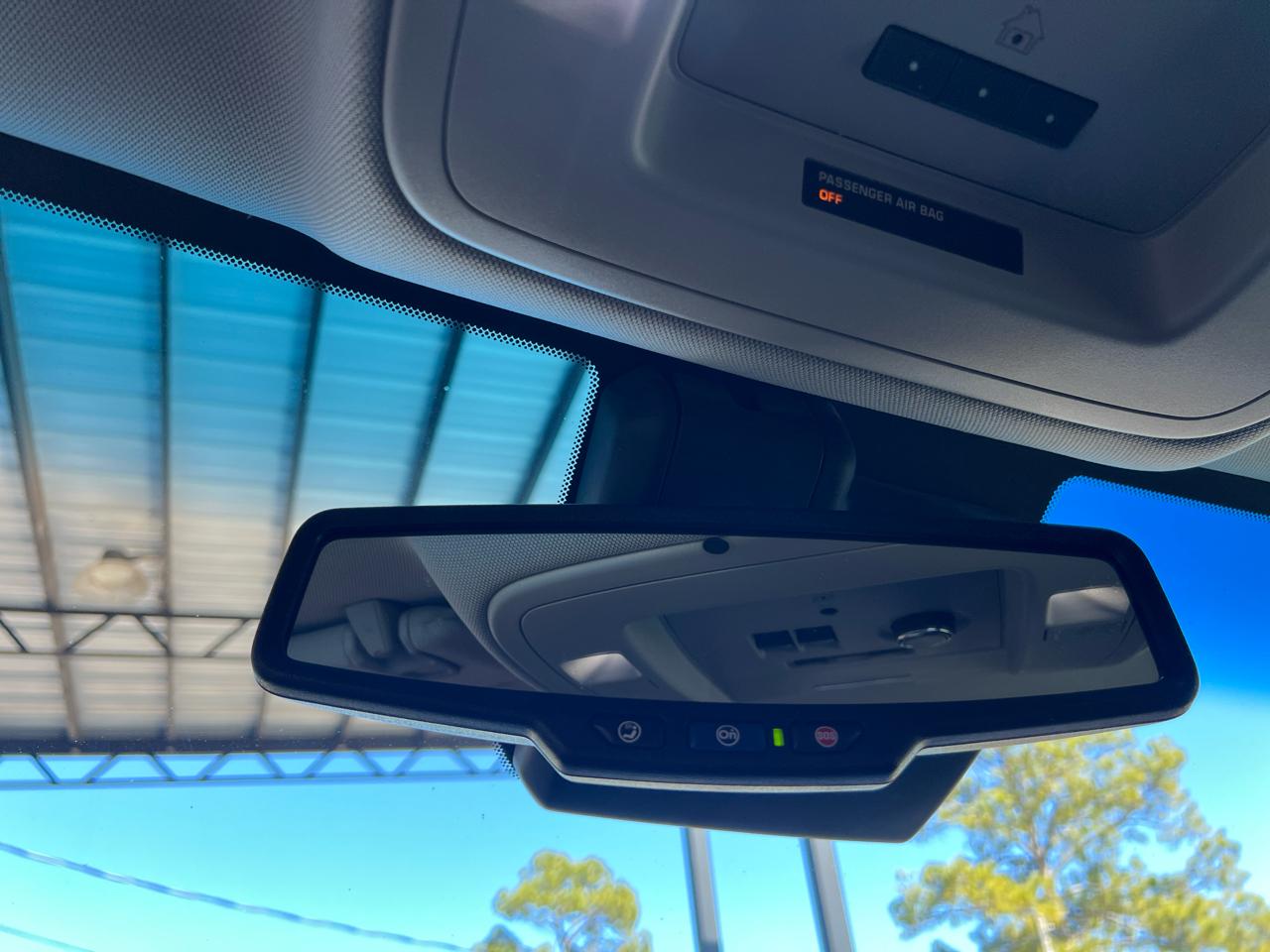 Chevrolet Suburban  2018