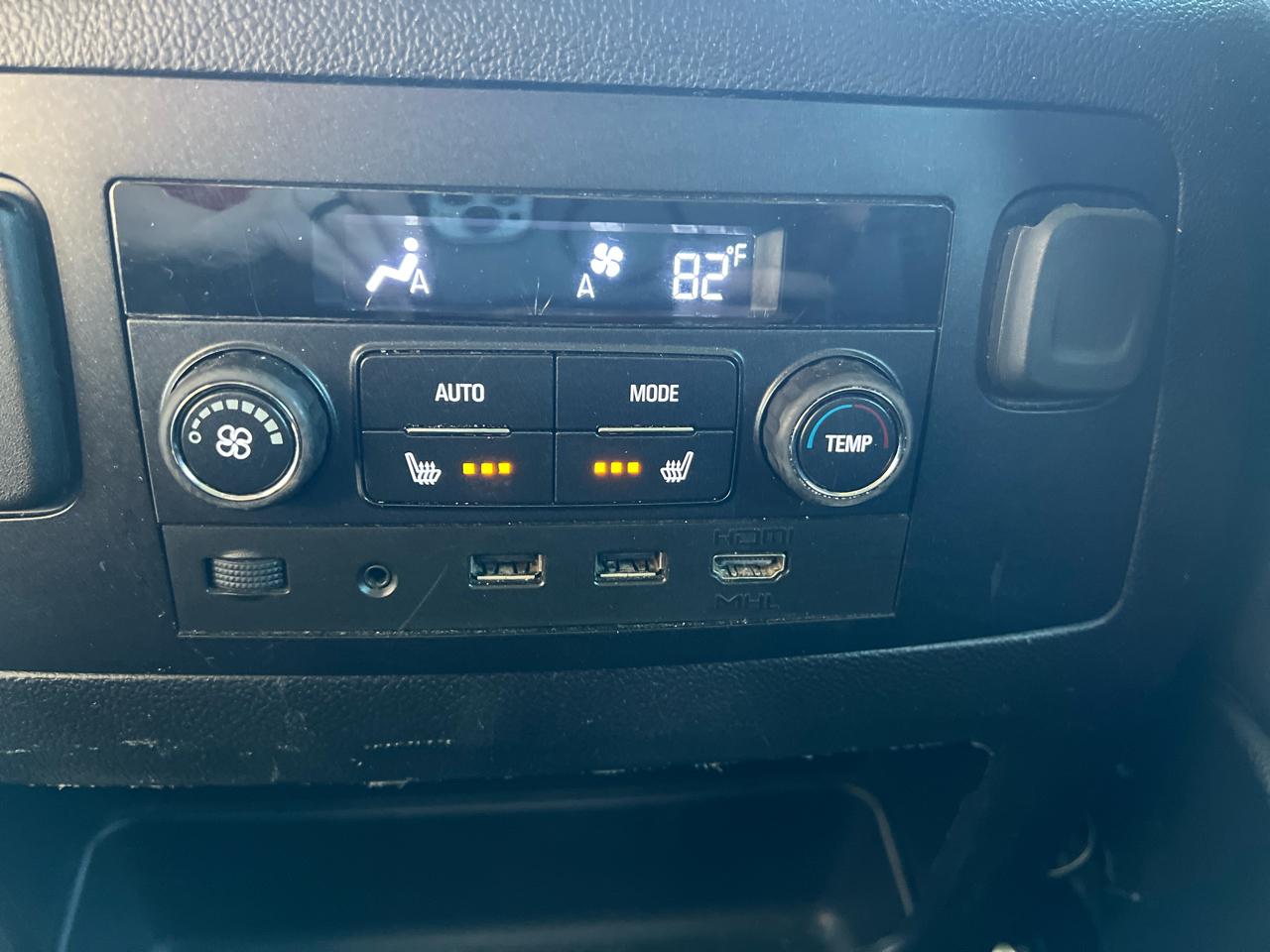 Chevrolet Suburban  2018