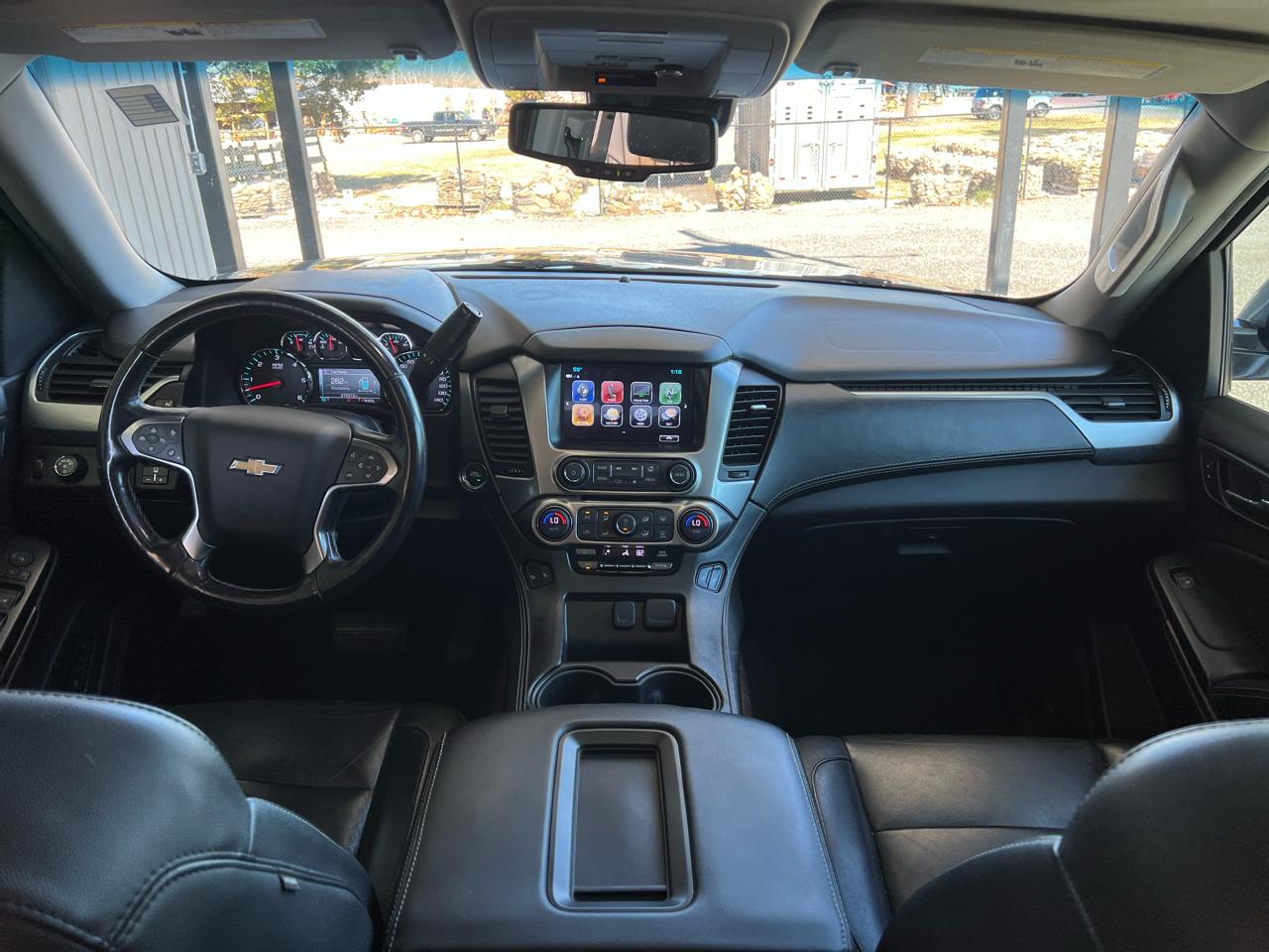 Chevrolet Suburban  2018