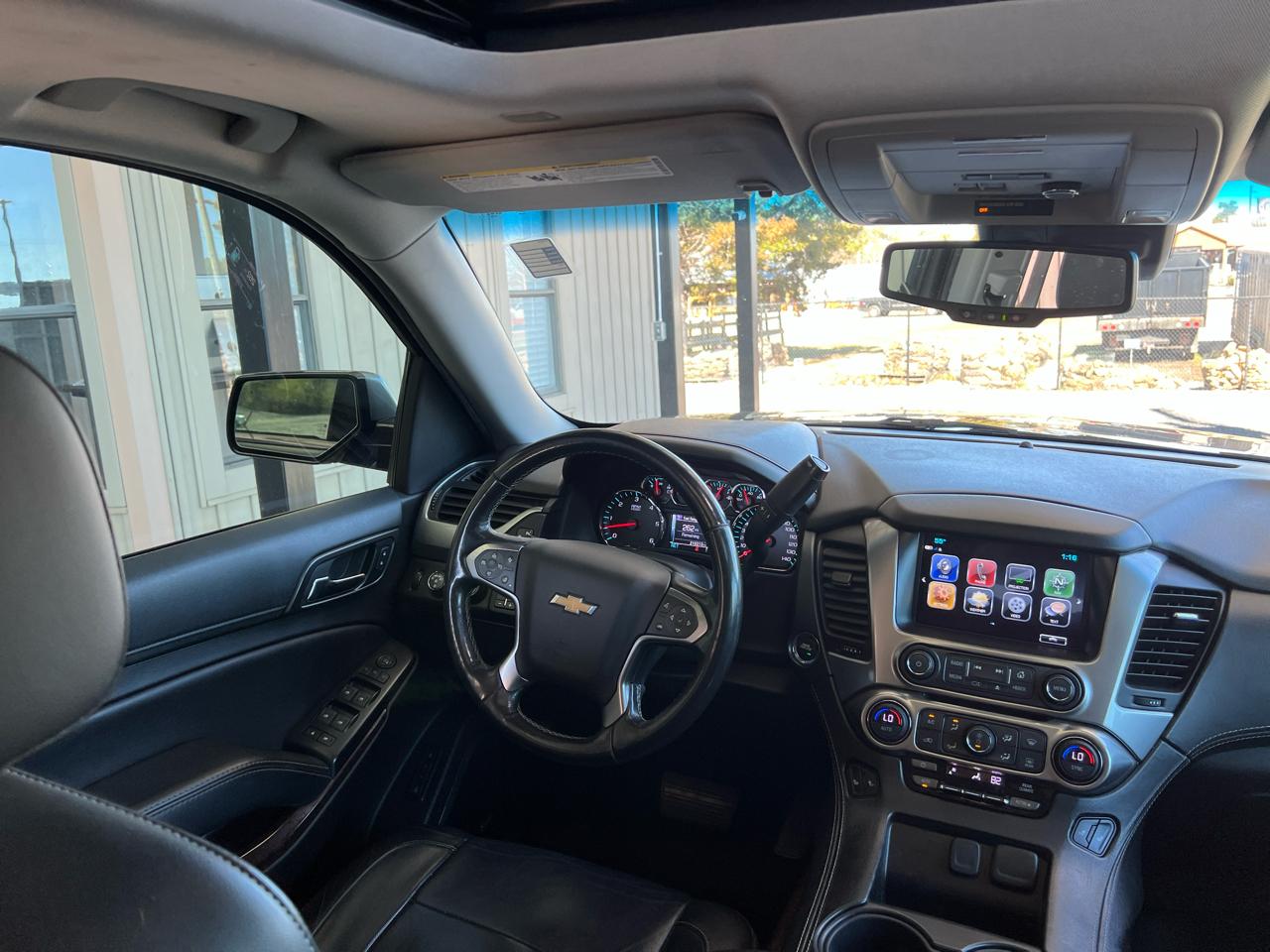 Chevrolet Suburban  2018