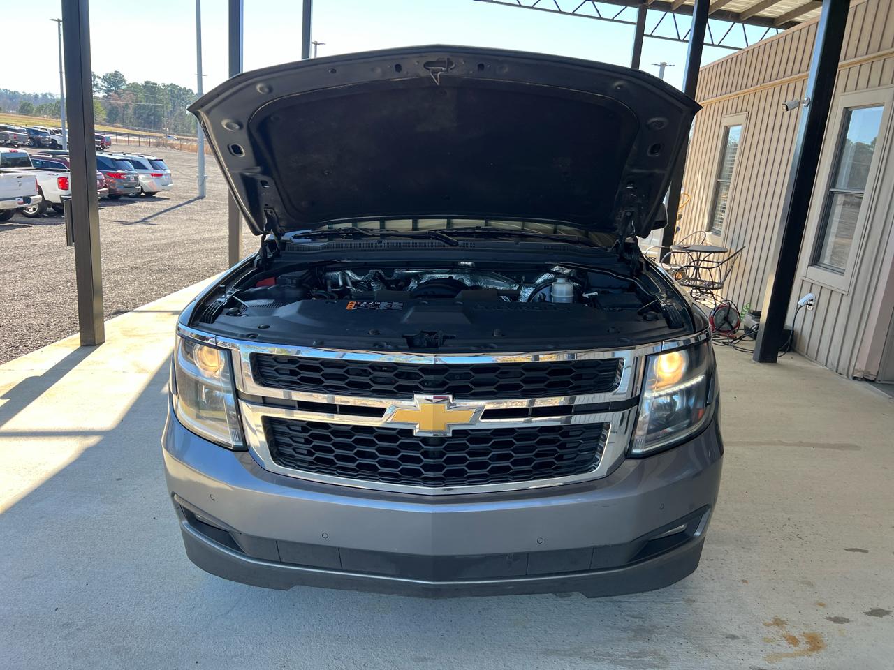 Chevrolet Suburban  2018