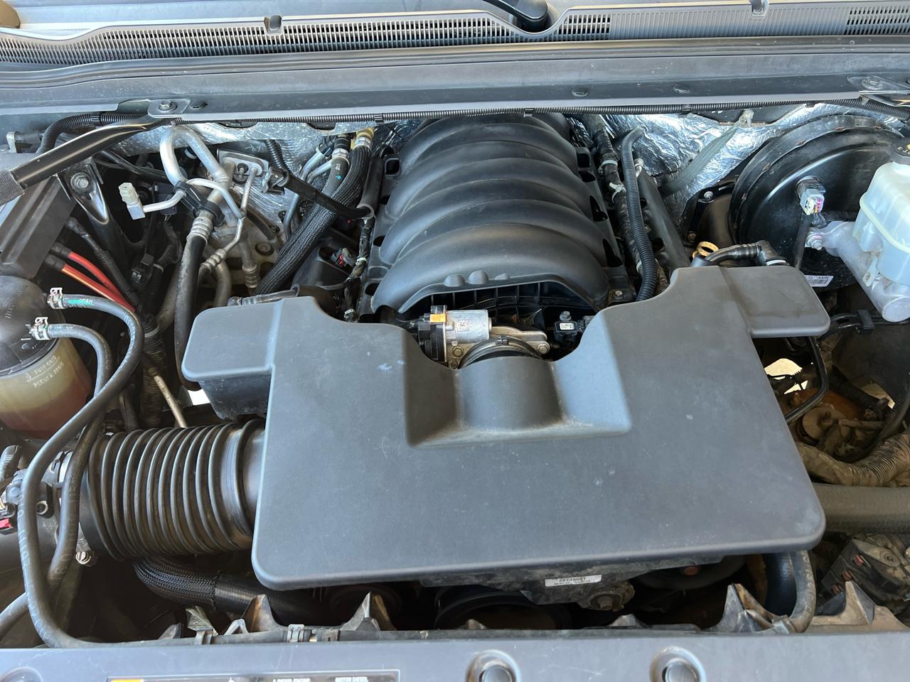 Chevrolet Suburban  2018