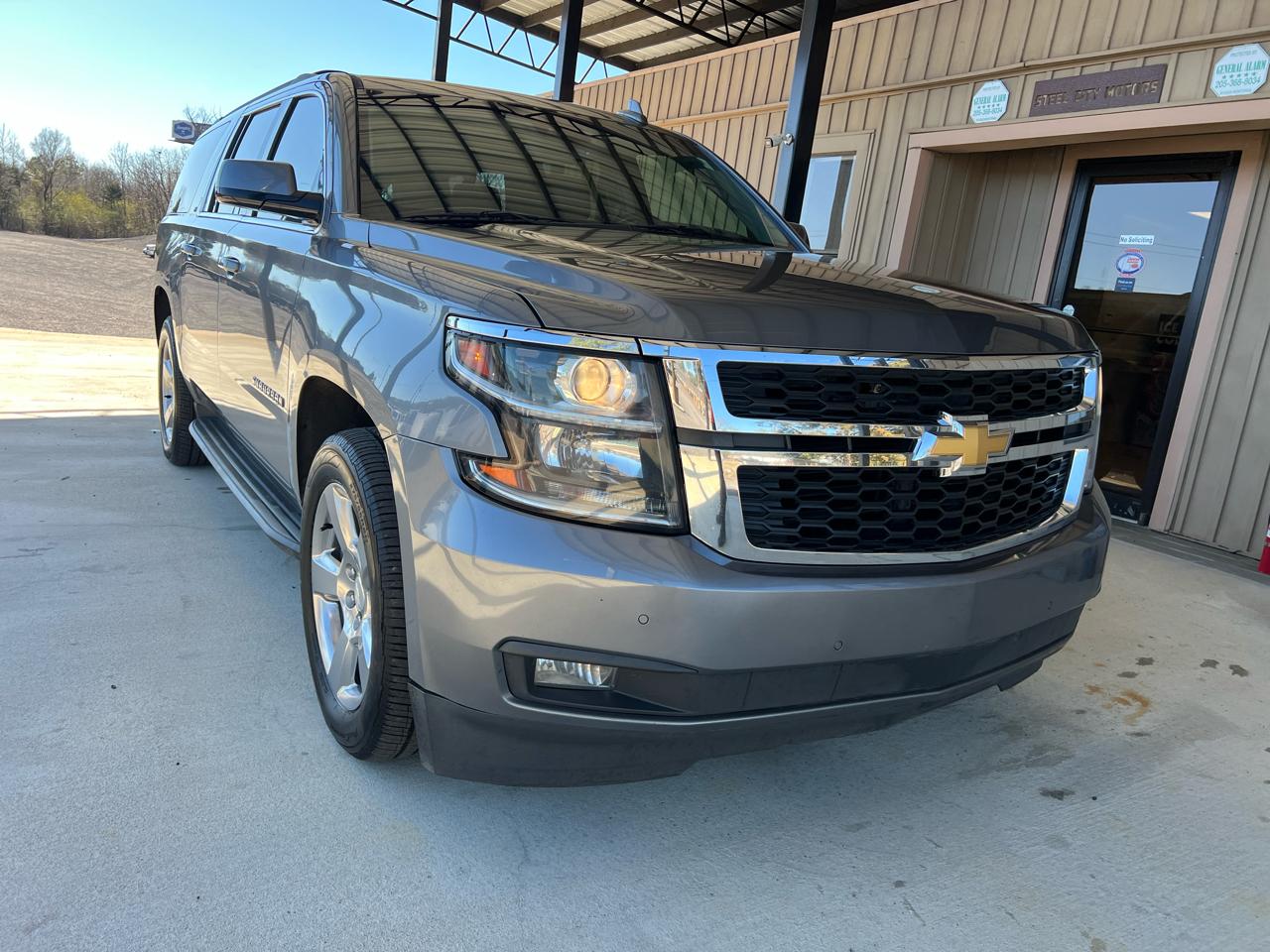 Chevrolet Suburban  2018