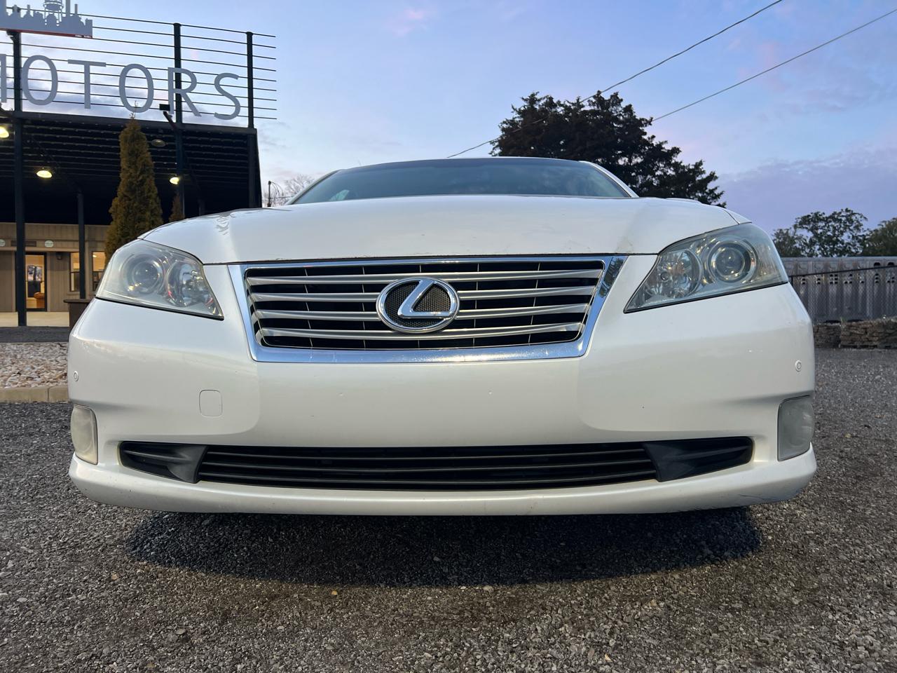Lexus ES 350  2011