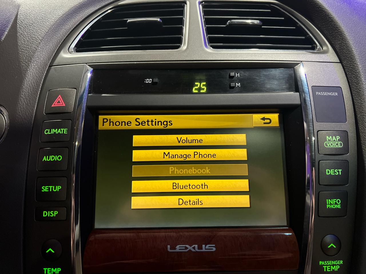 Lexus ES 350  2011
