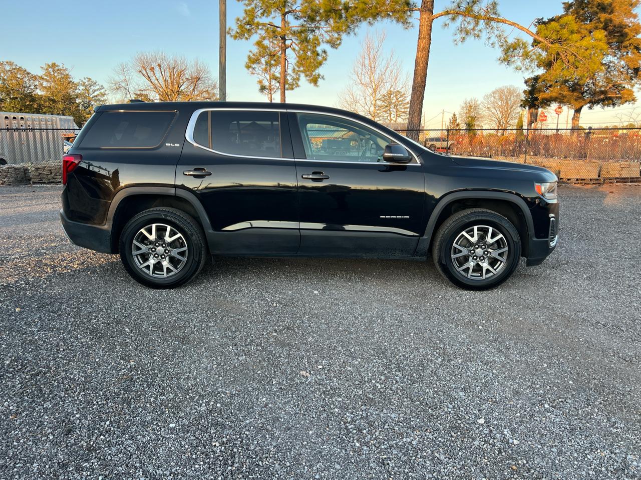 GMC Acadia  2023