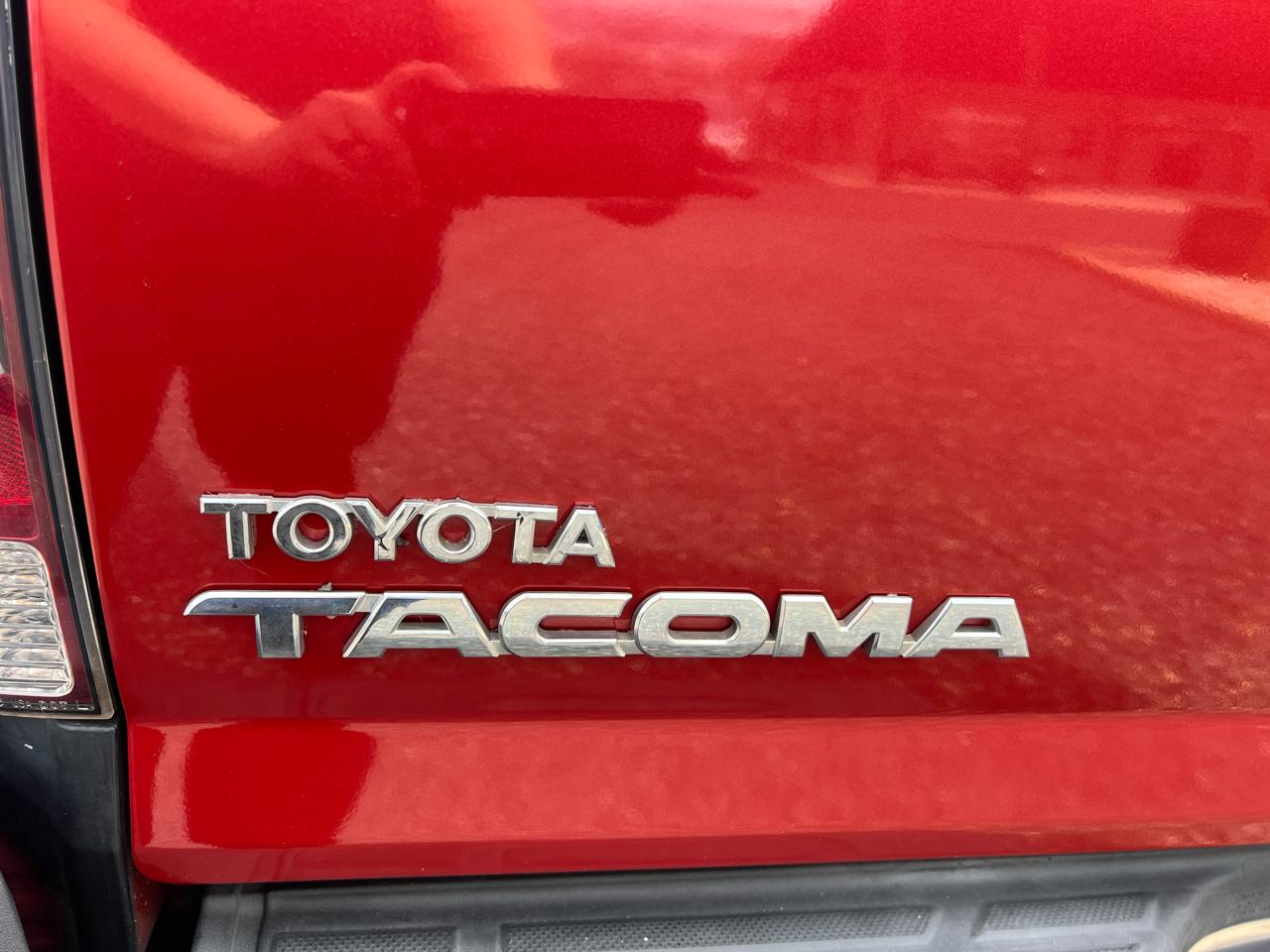 Toyota Tacoma  2010