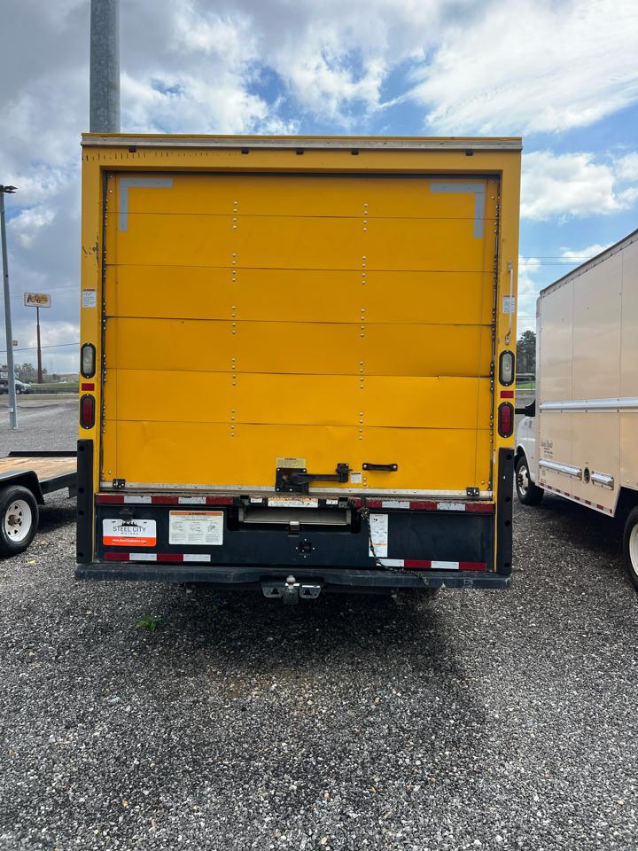 GMC Savana 3500 2016