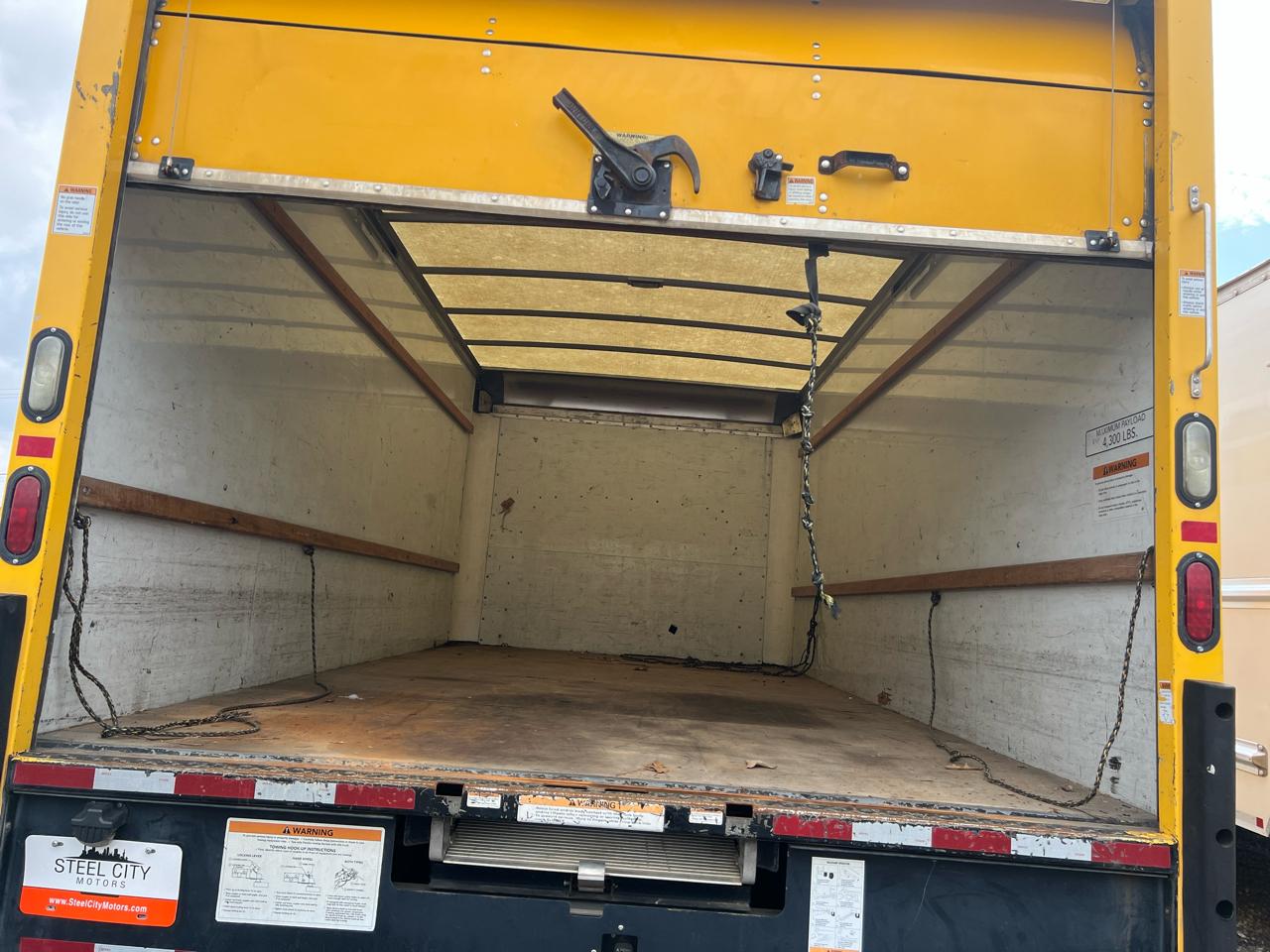 GMC Savana 3500 2016