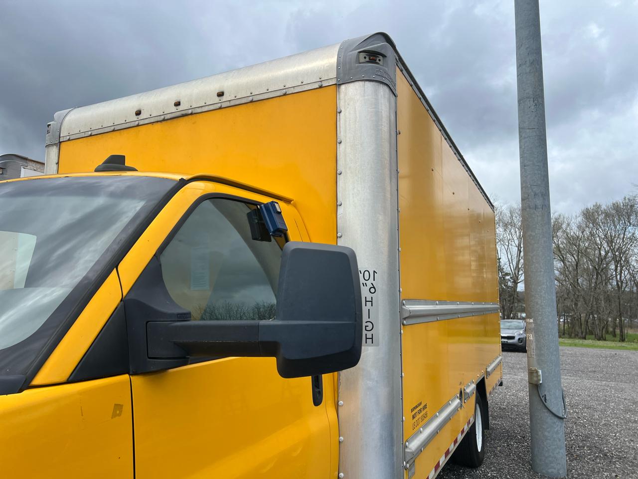 GMC Savana 3500 2016