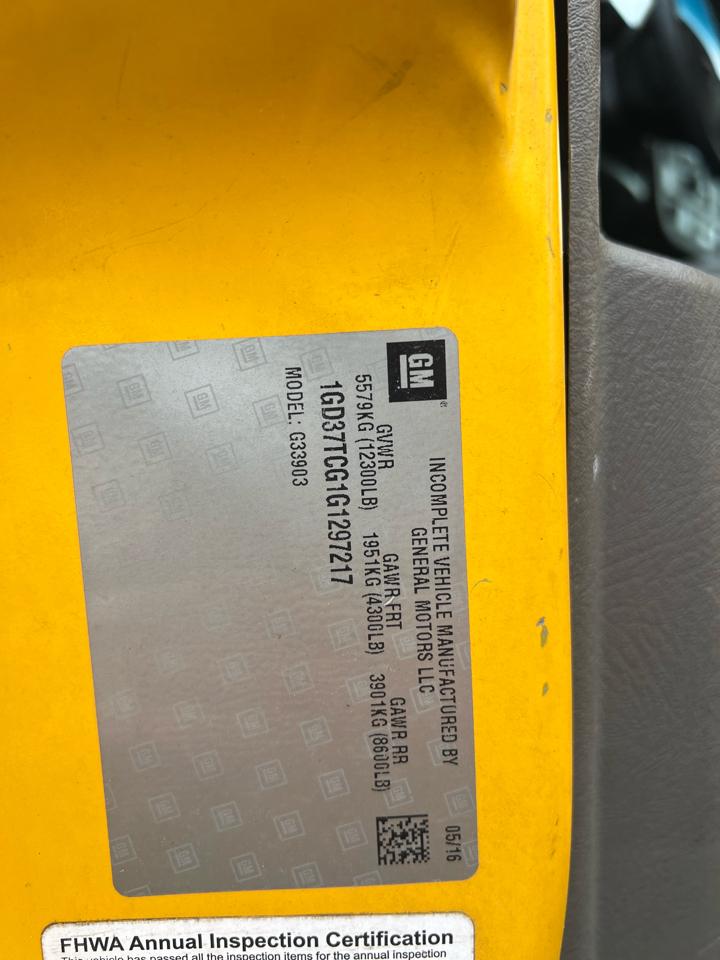 GMC Savana 3500 2016