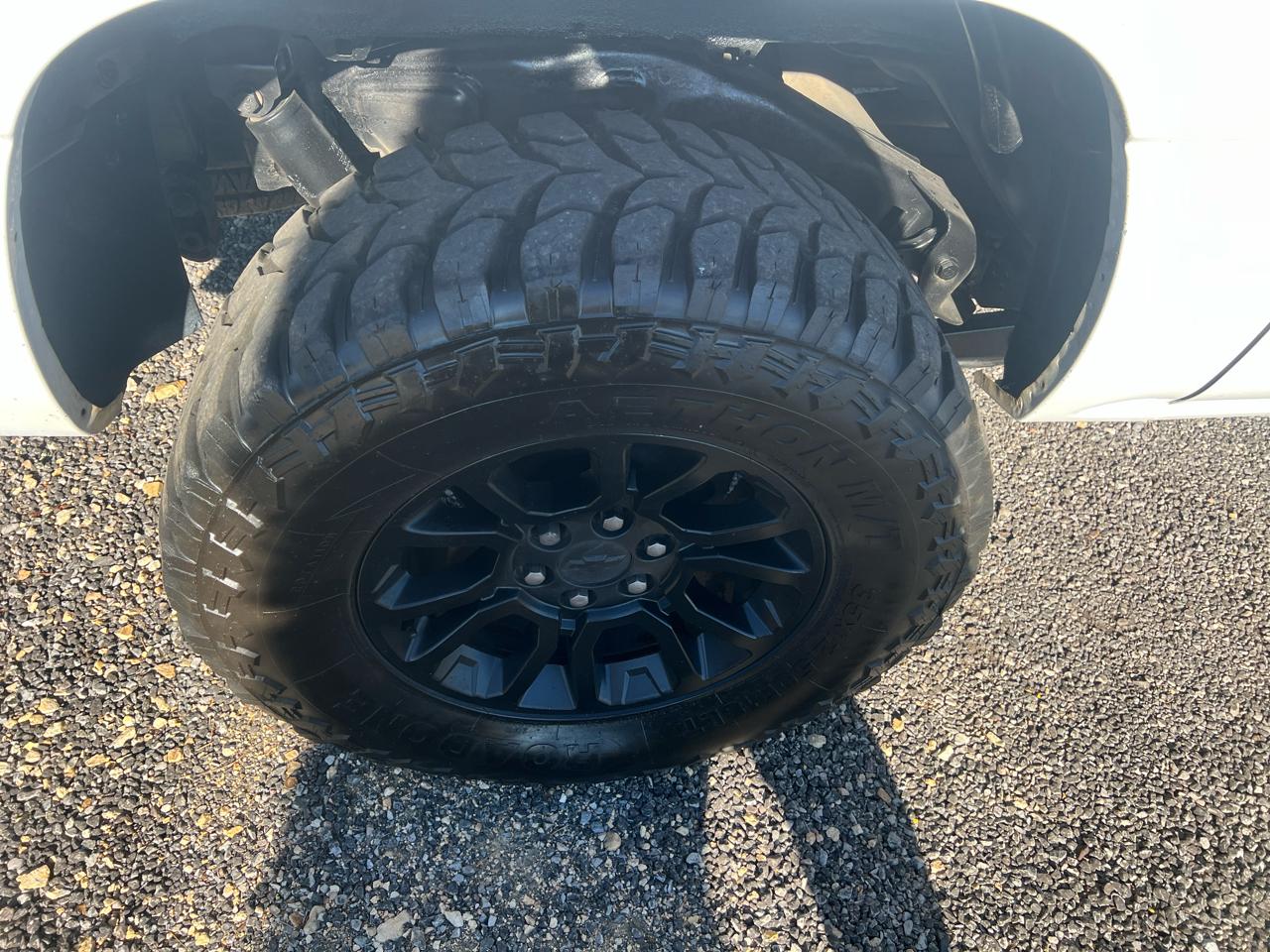 Chevrolet Avalanche 1500 LS 2005