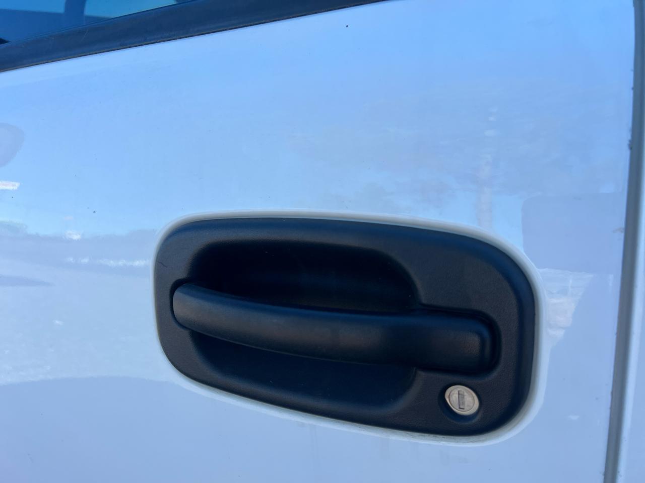 Chevrolet Avalanche 1500 LS 2005