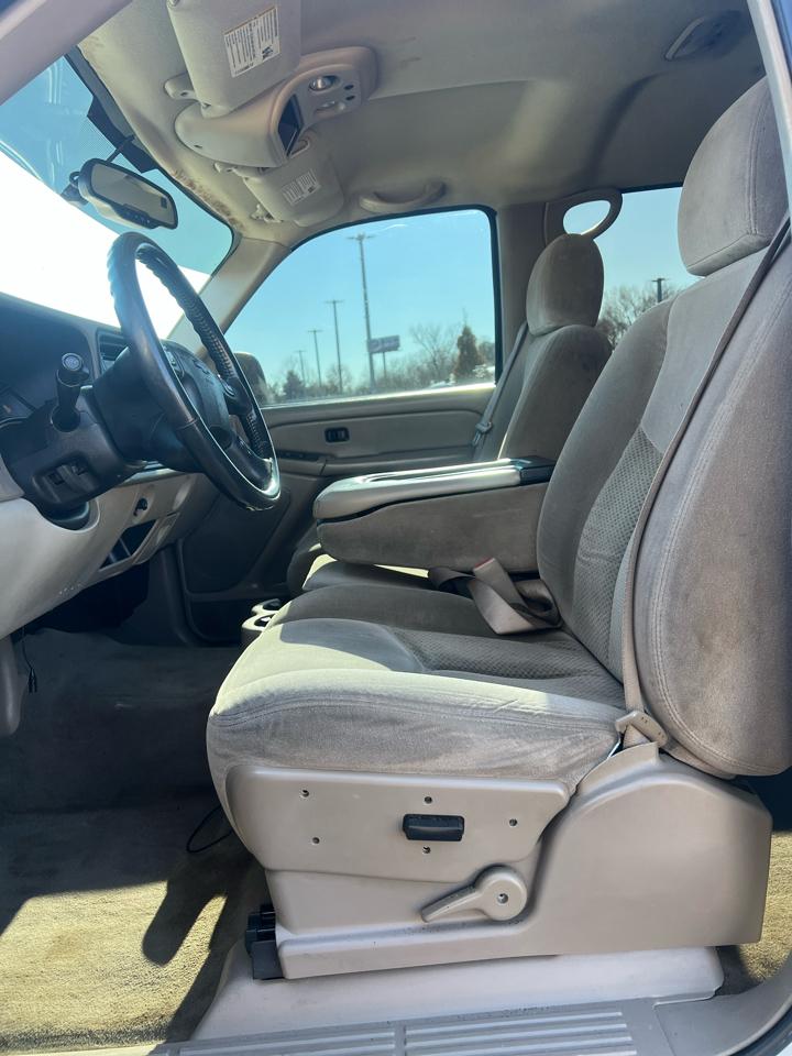 Chevrolet Avalanche 1500 LS 2005