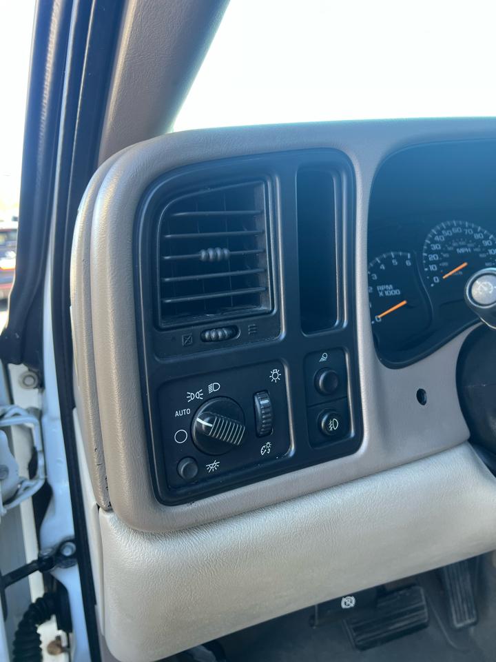 Chevrolet Avalanche 1500 LS 2005